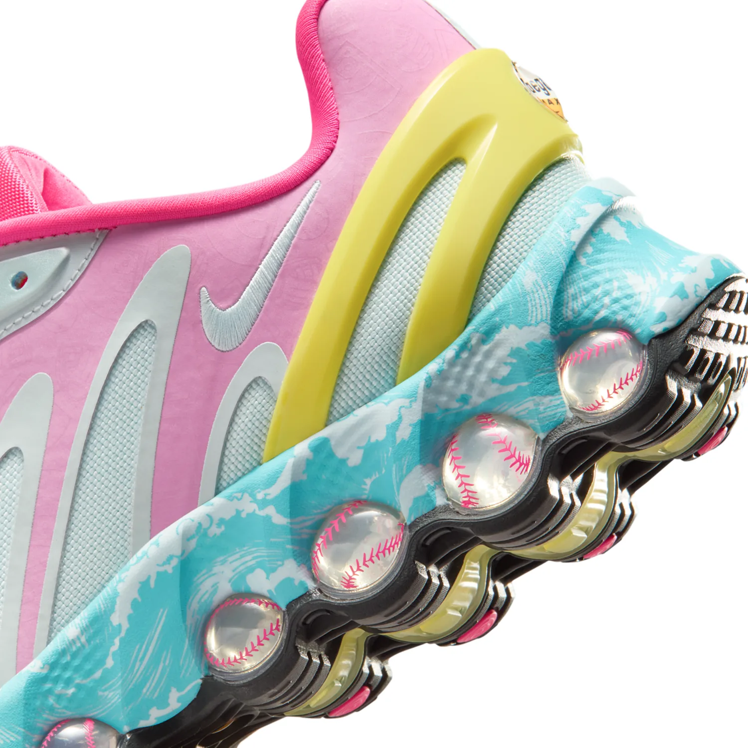 Women's Air Max Dn8 x Doernbecher Freestyle "Reagan" image 8