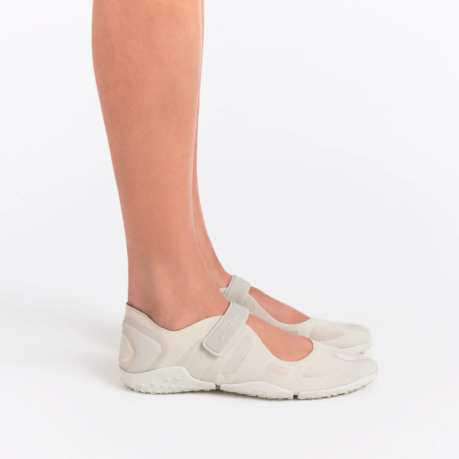 NikeSKIMS Rift Mesh image 3