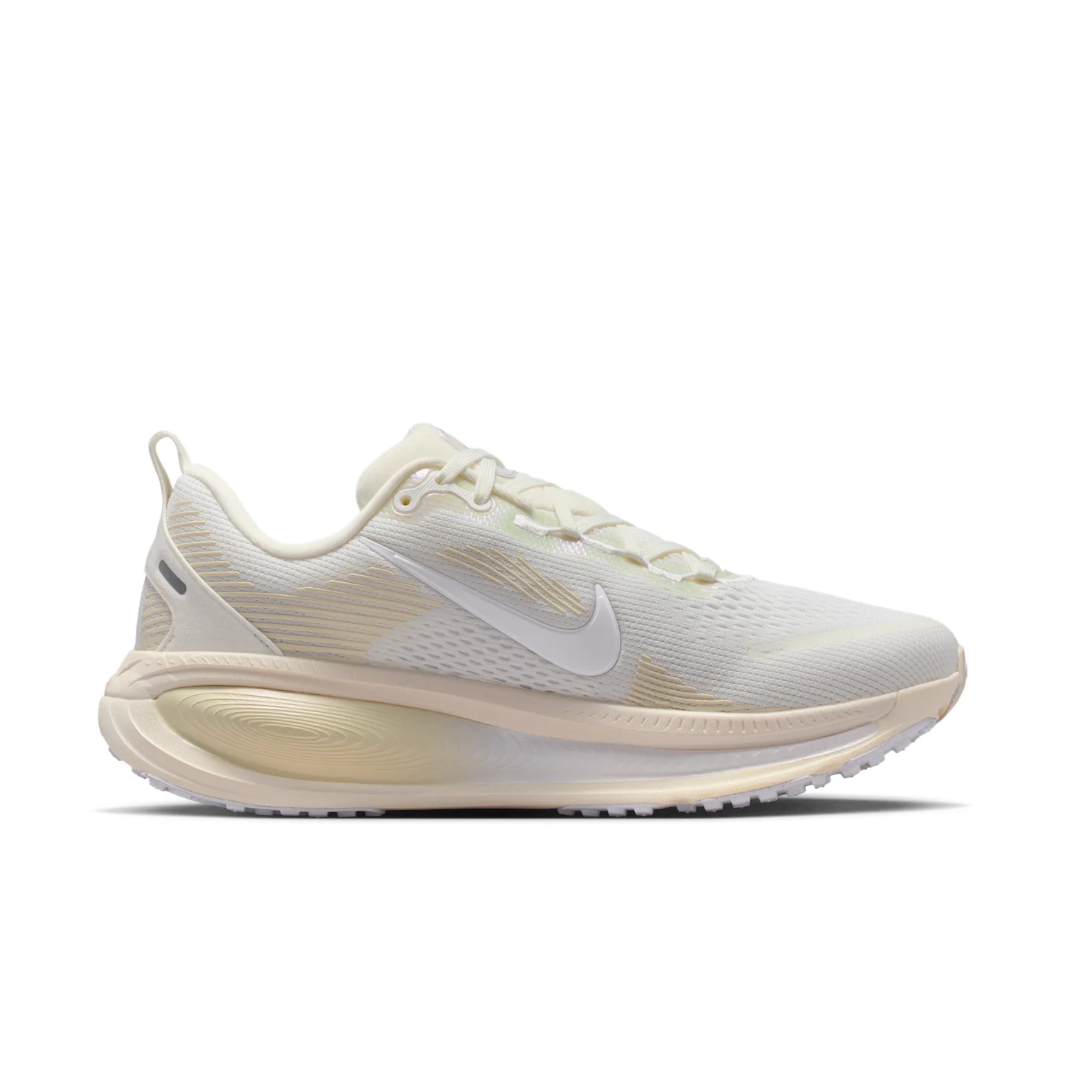 Nike Vomero 18 image 3