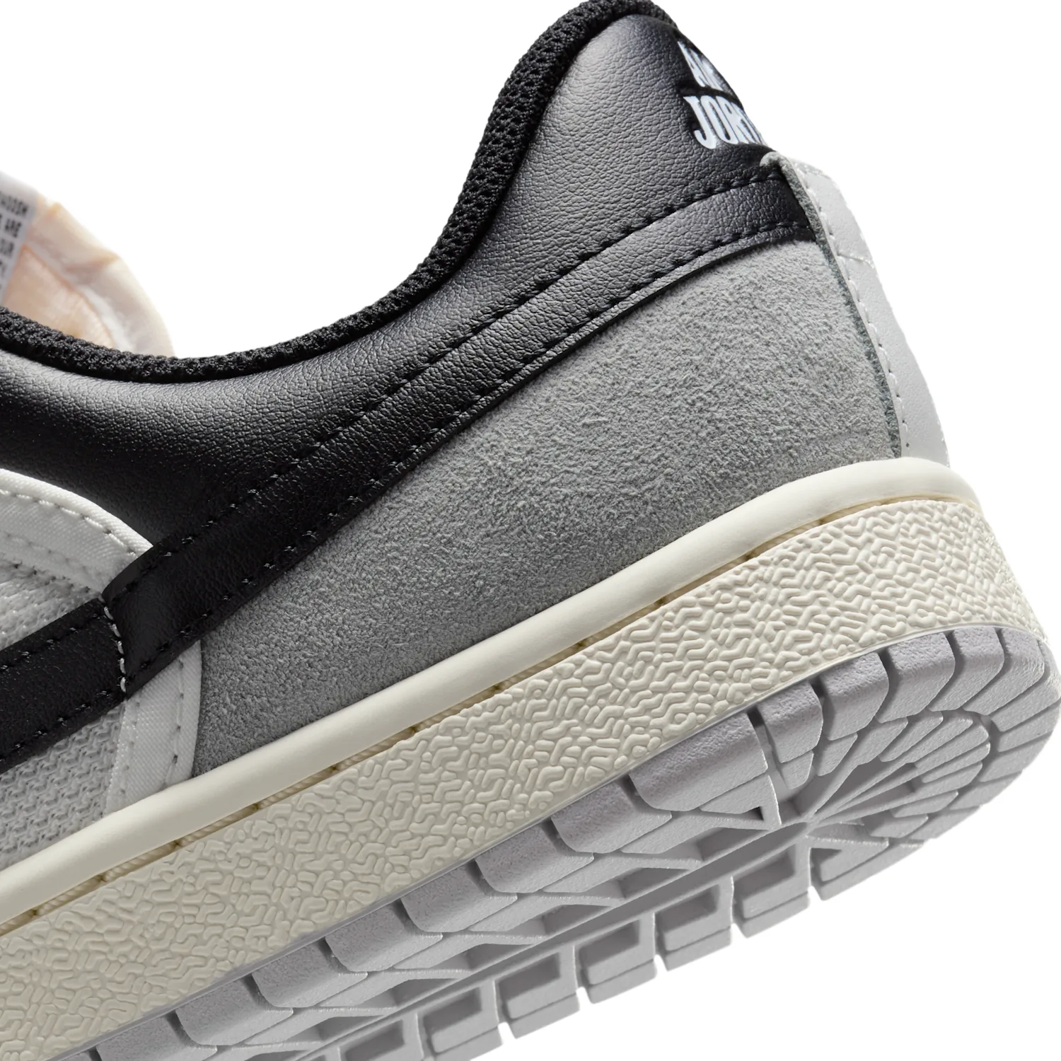 Air Jordan Skyline Low image 8