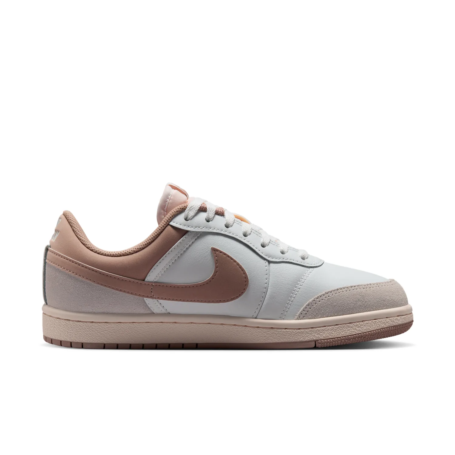 Air Jordan Skyline Low image 3