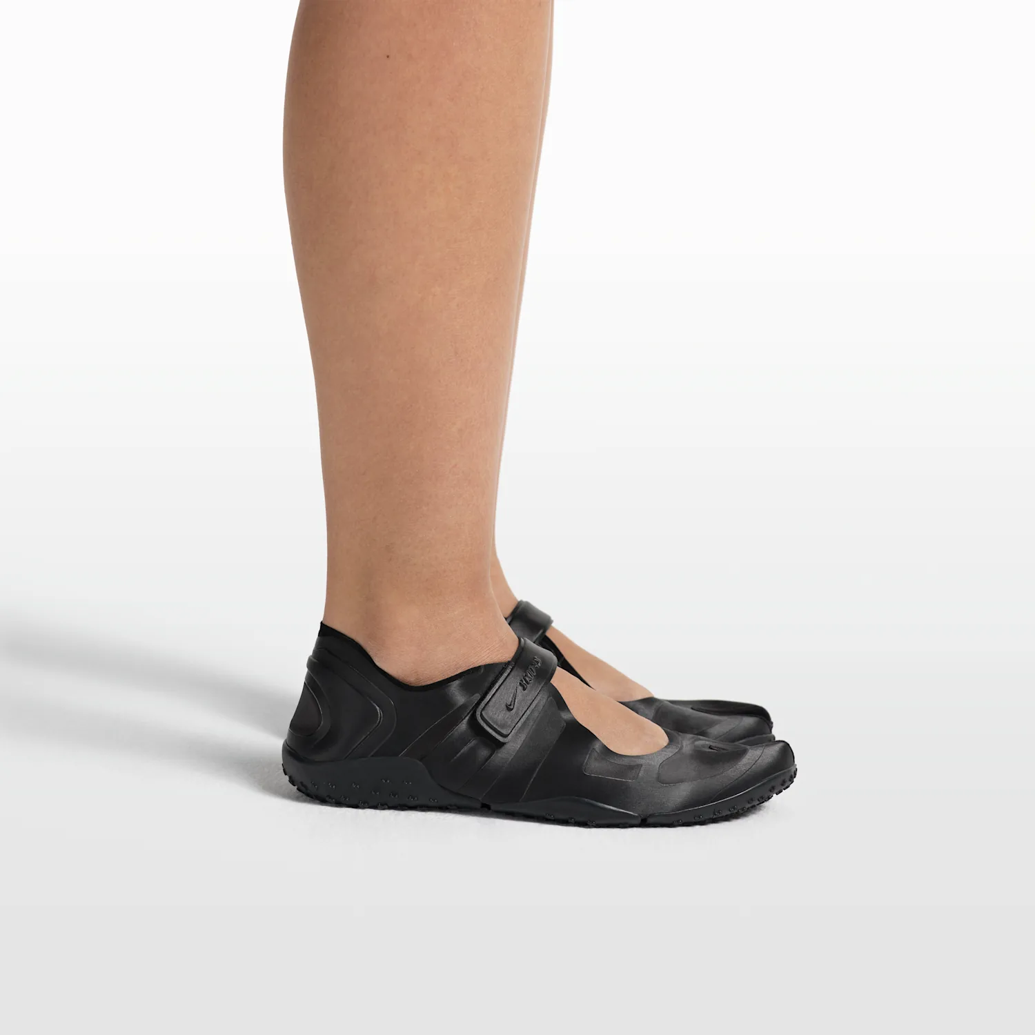 NikeSKIMS Rift Satin image 10