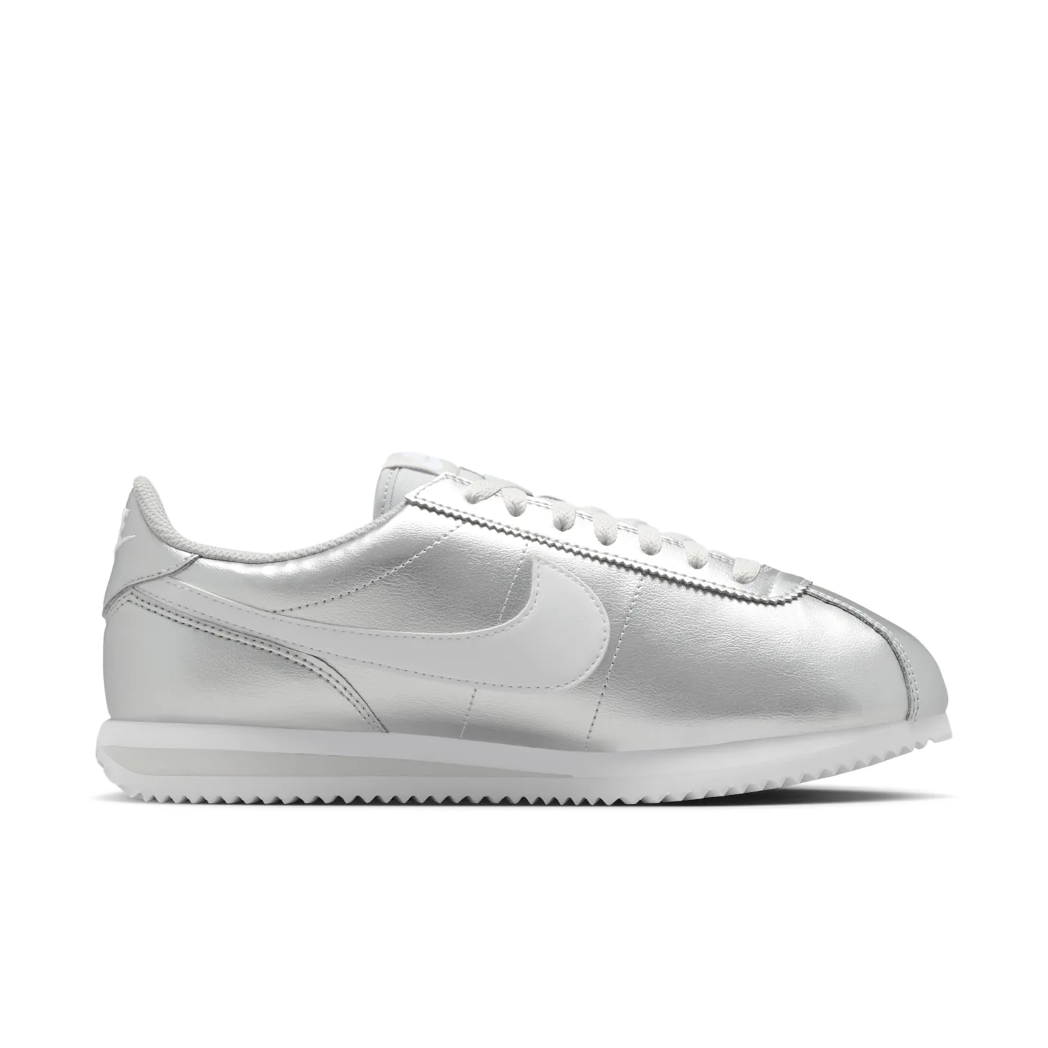 Nike Cortez image 3