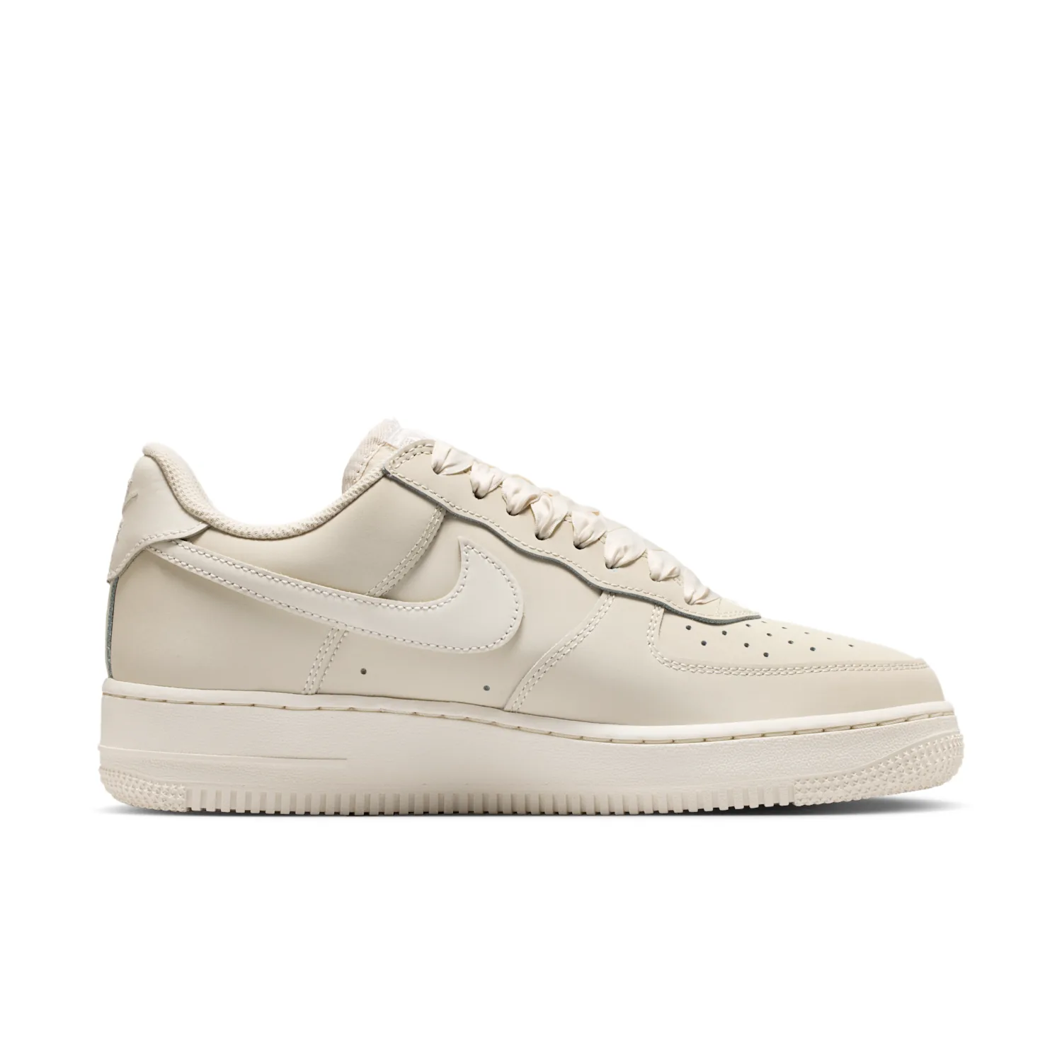 Nike Air Force 1 Retro Premium image 3
