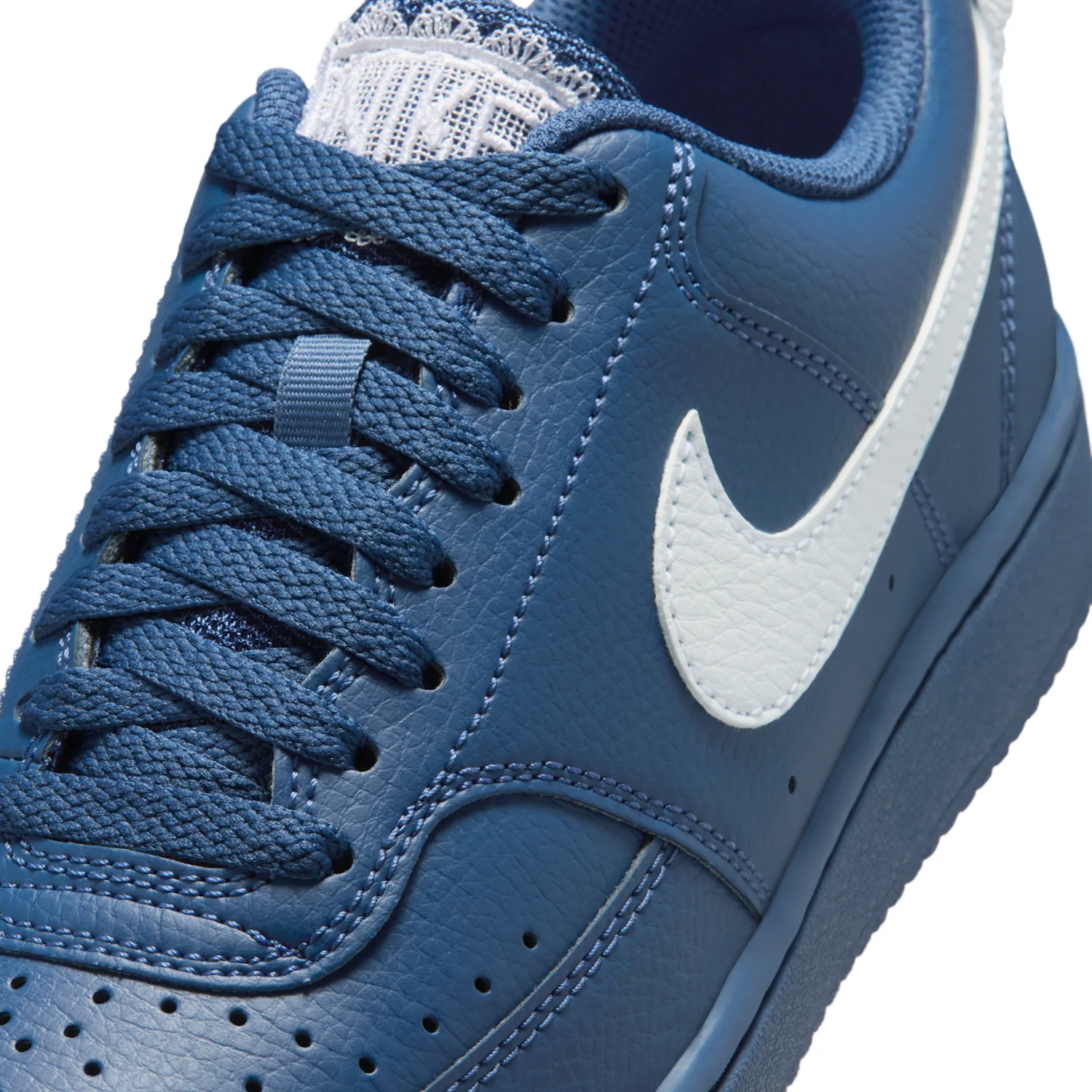 Nike Court Vision Low Premium image 7
