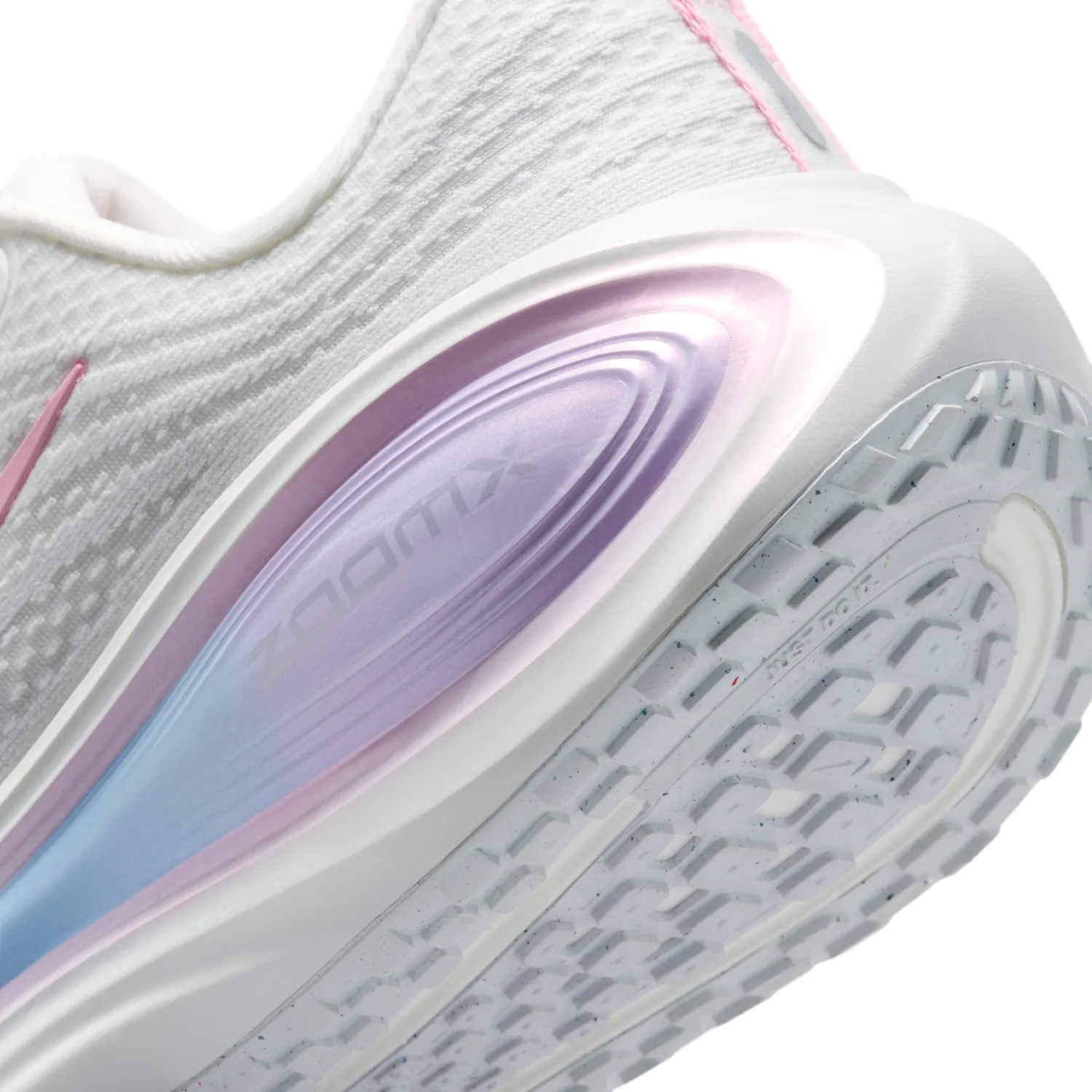 Nike Vomero Plus image 8