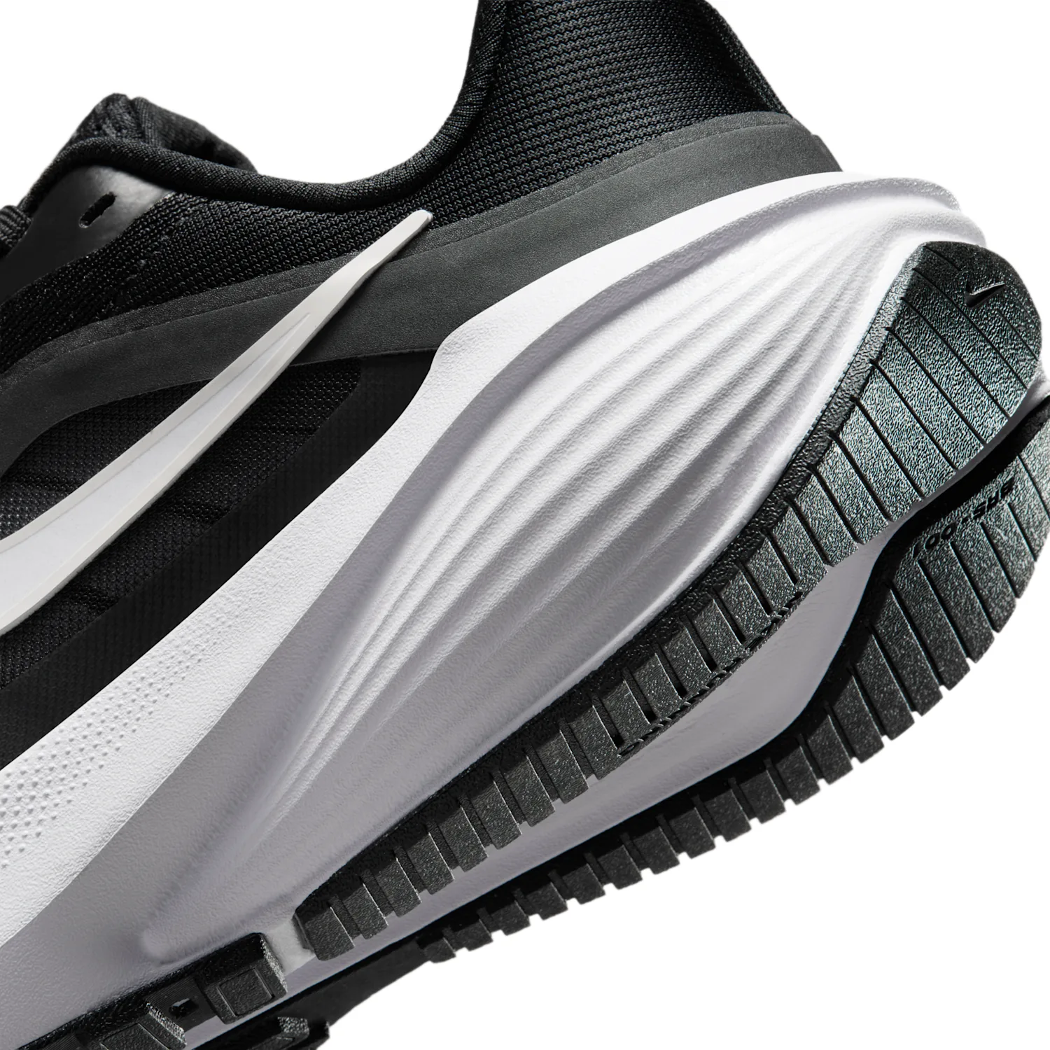 Nike Downshifter 14 image 8