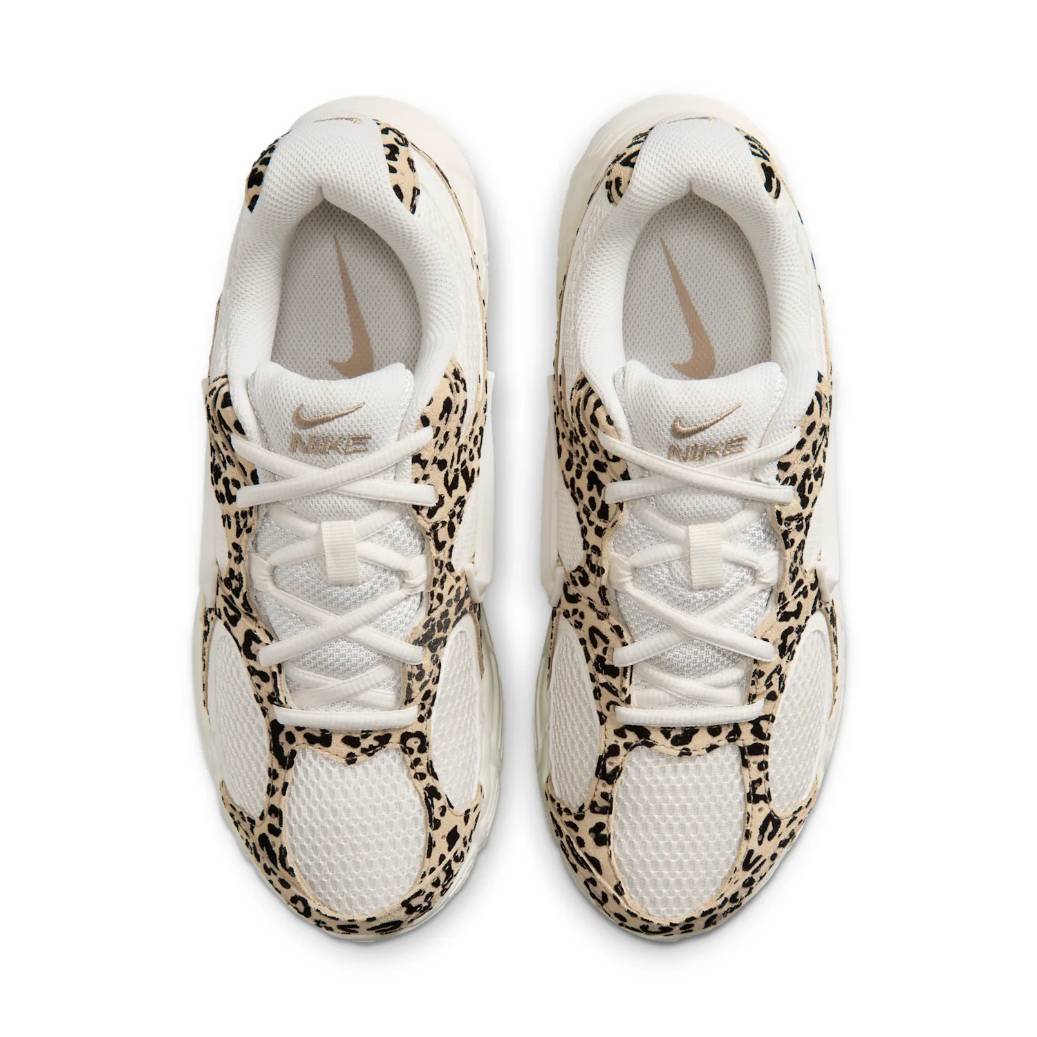 Nike V5 RNR Suede image 4