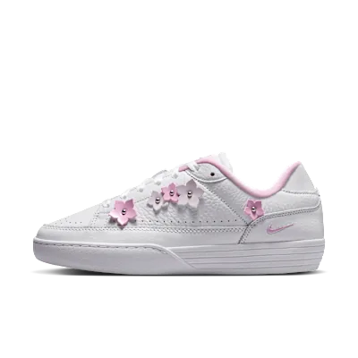 Nike Tennis Centre "Florette"