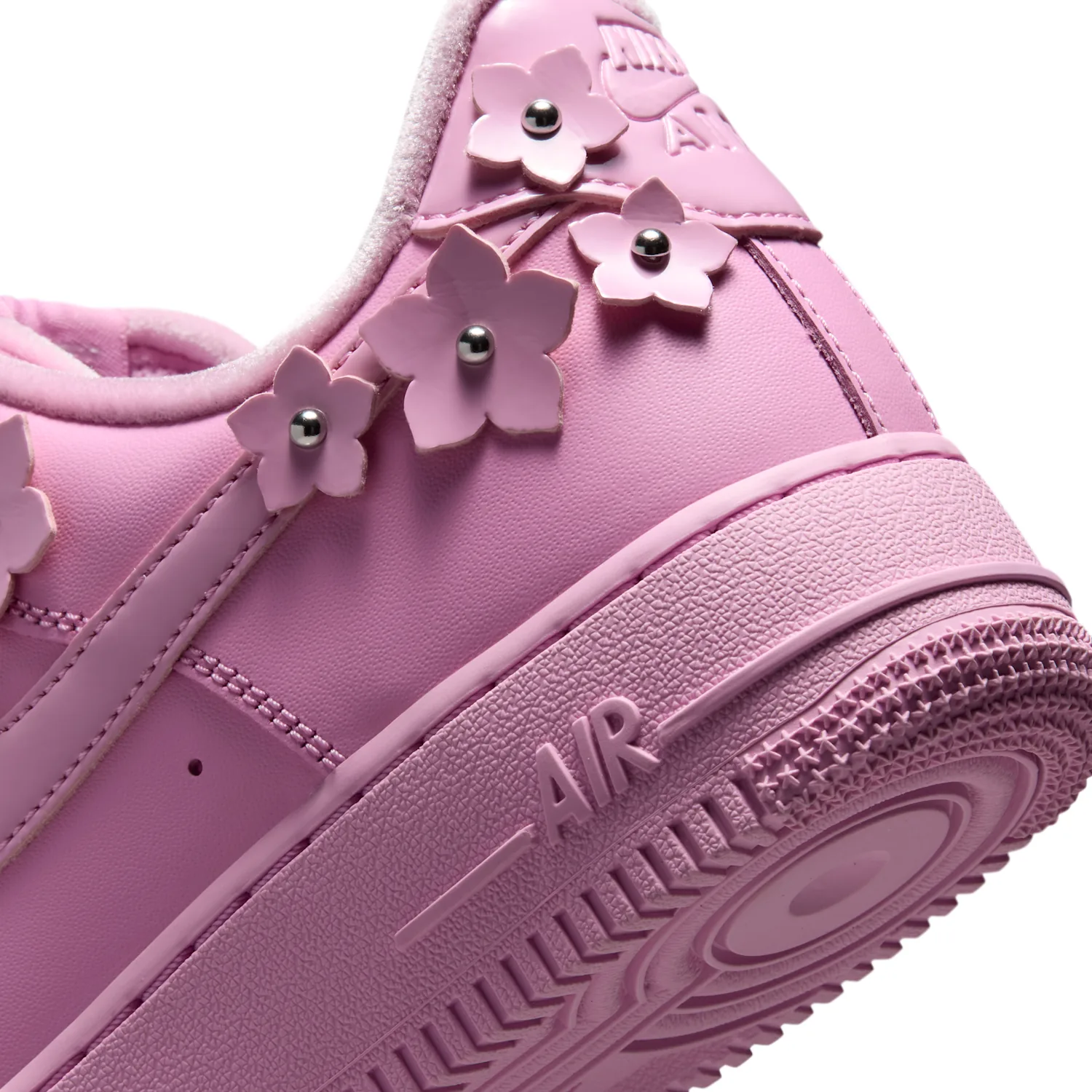 Nike Air Force 1 '07 image 8
