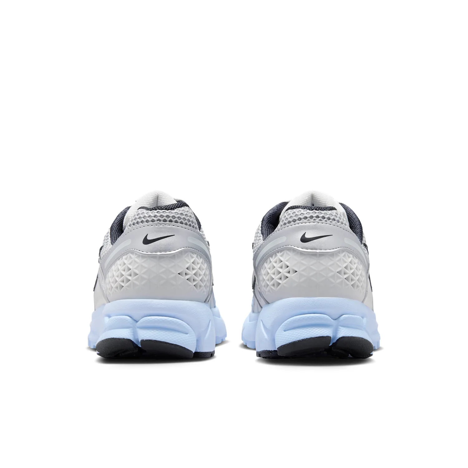 Nike Zoom Vomero 5 image 6