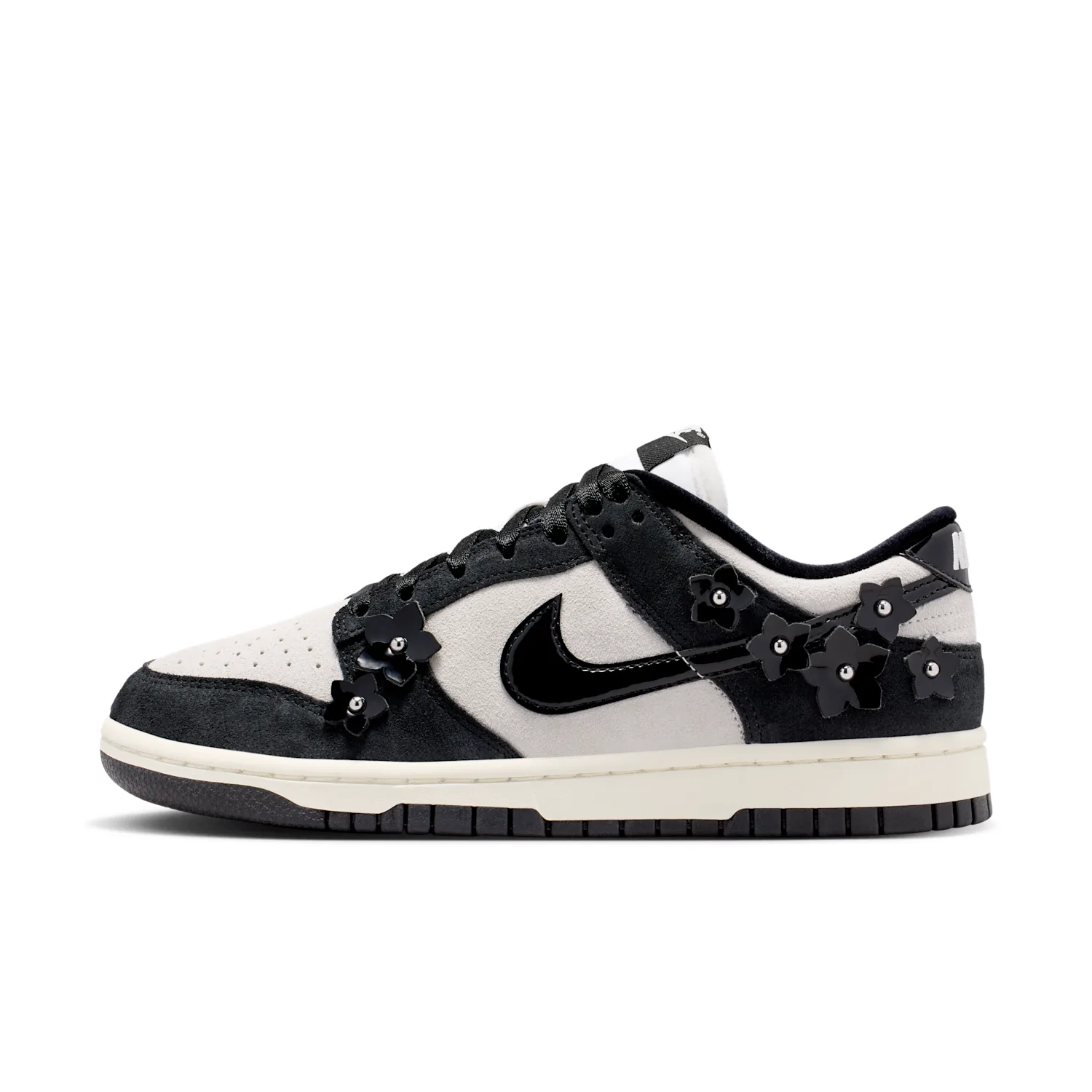 Nike Dunk Low SE