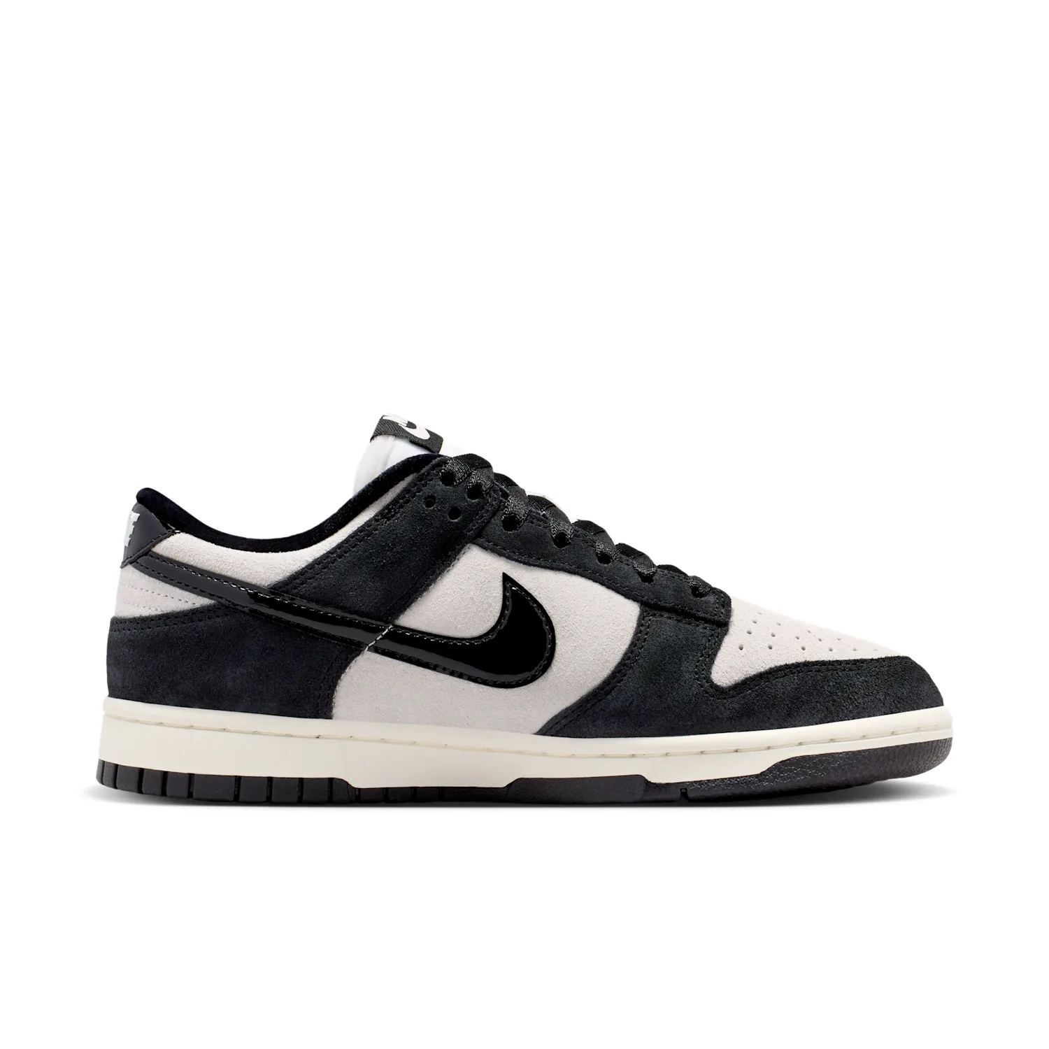 Nike Dunk Low SE image 3