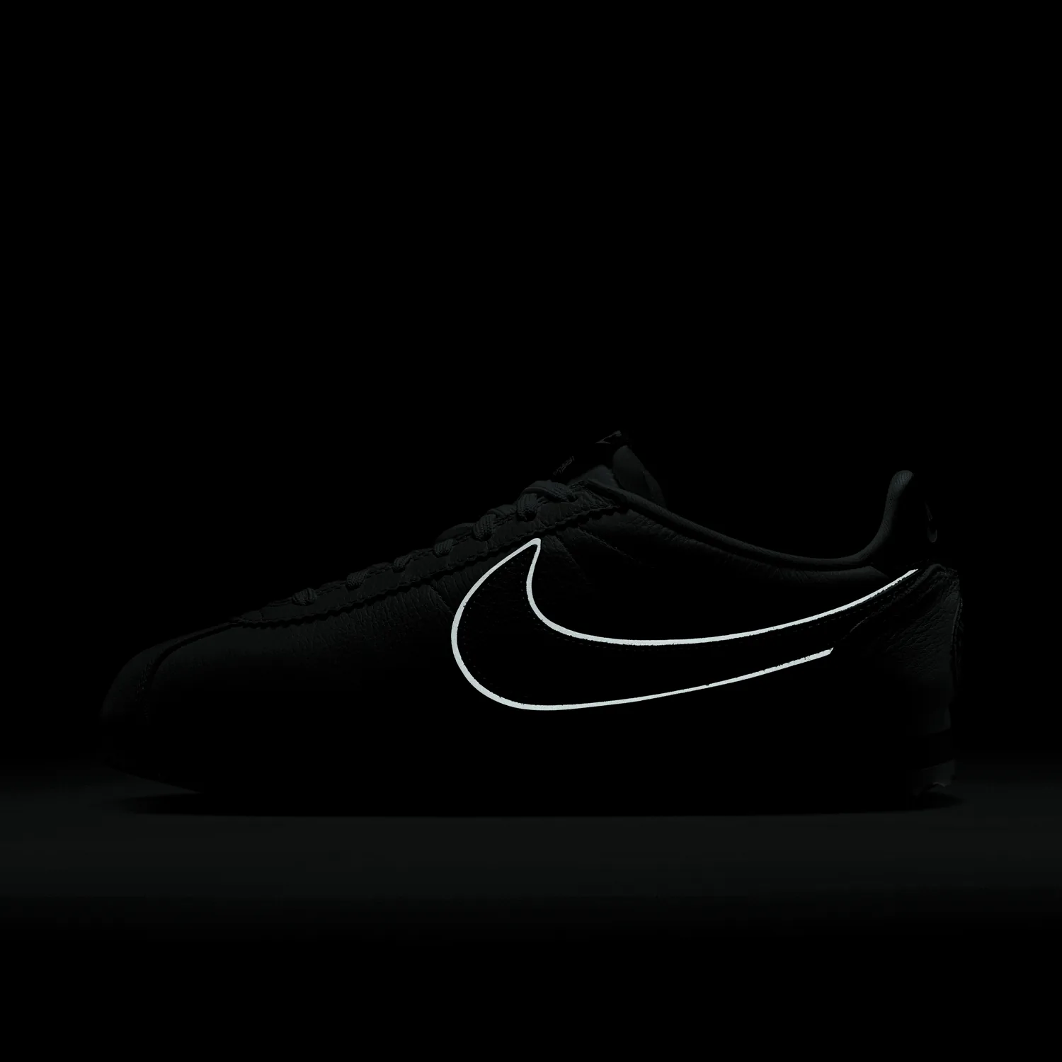 Nike Classic Cortez Stranger Things Hawkins High School image 8