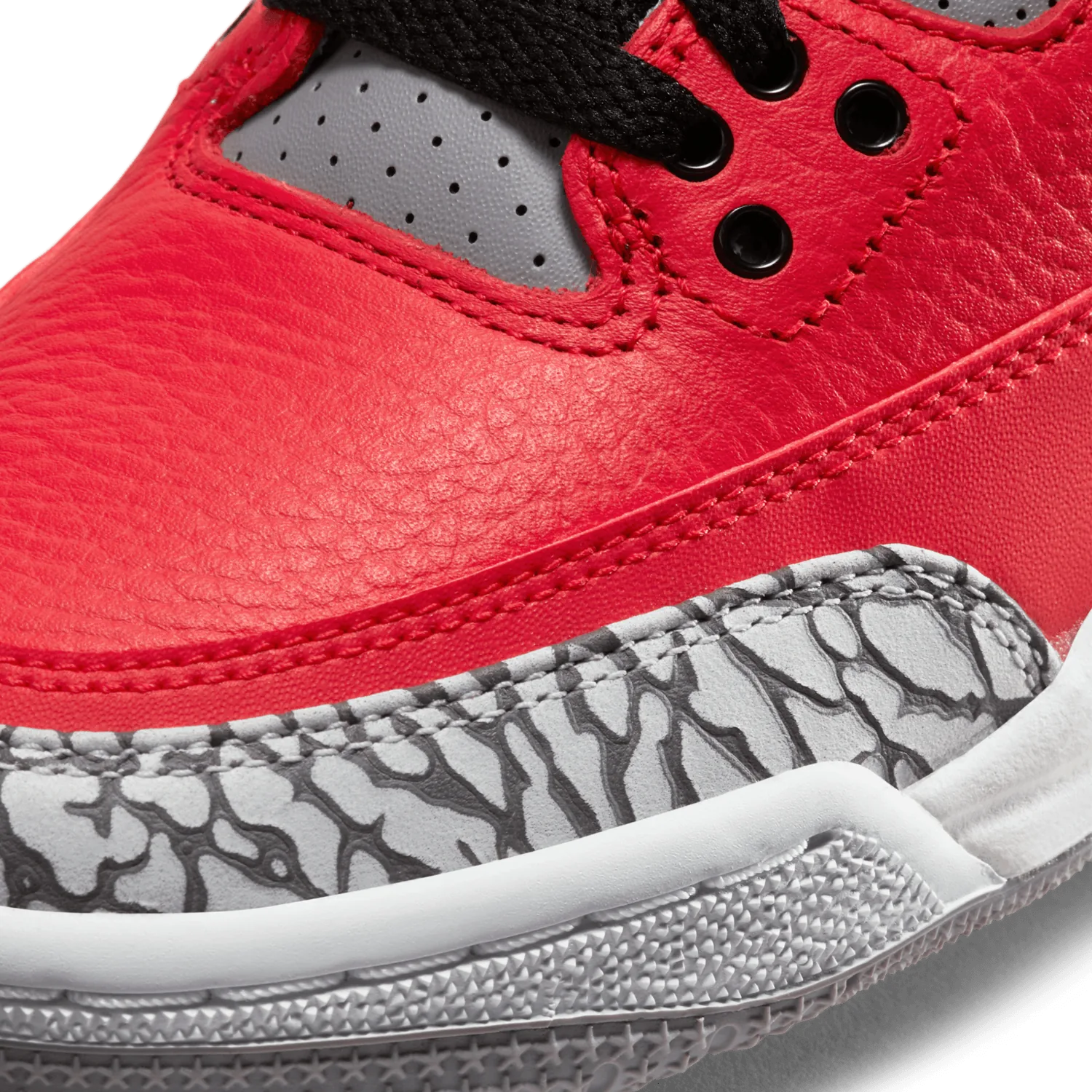 Air Jordan 3 Retro SE Fire Red (GS) image 6