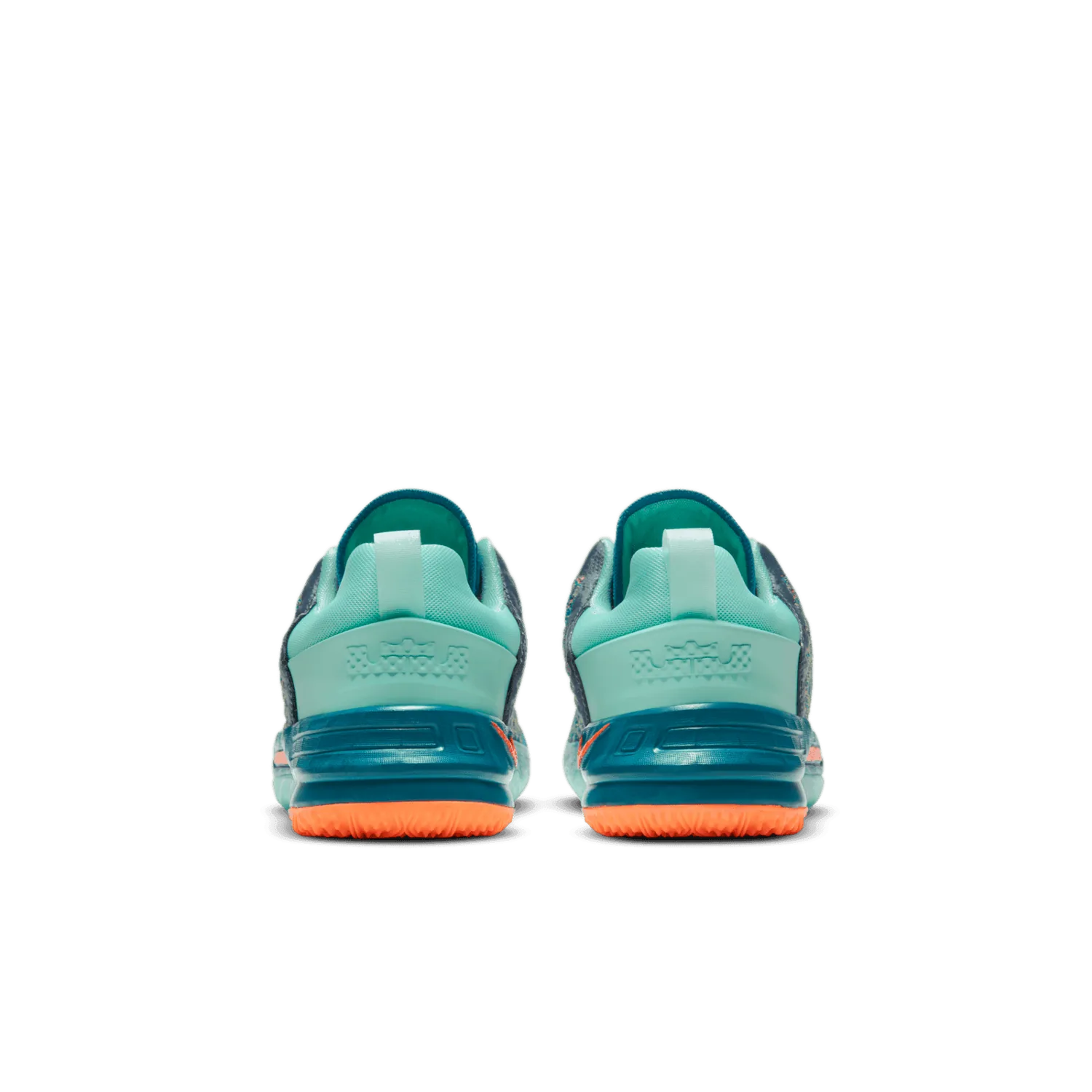 LeBron 18 LeBron James Family Foundation We Are Family (PS) image 6