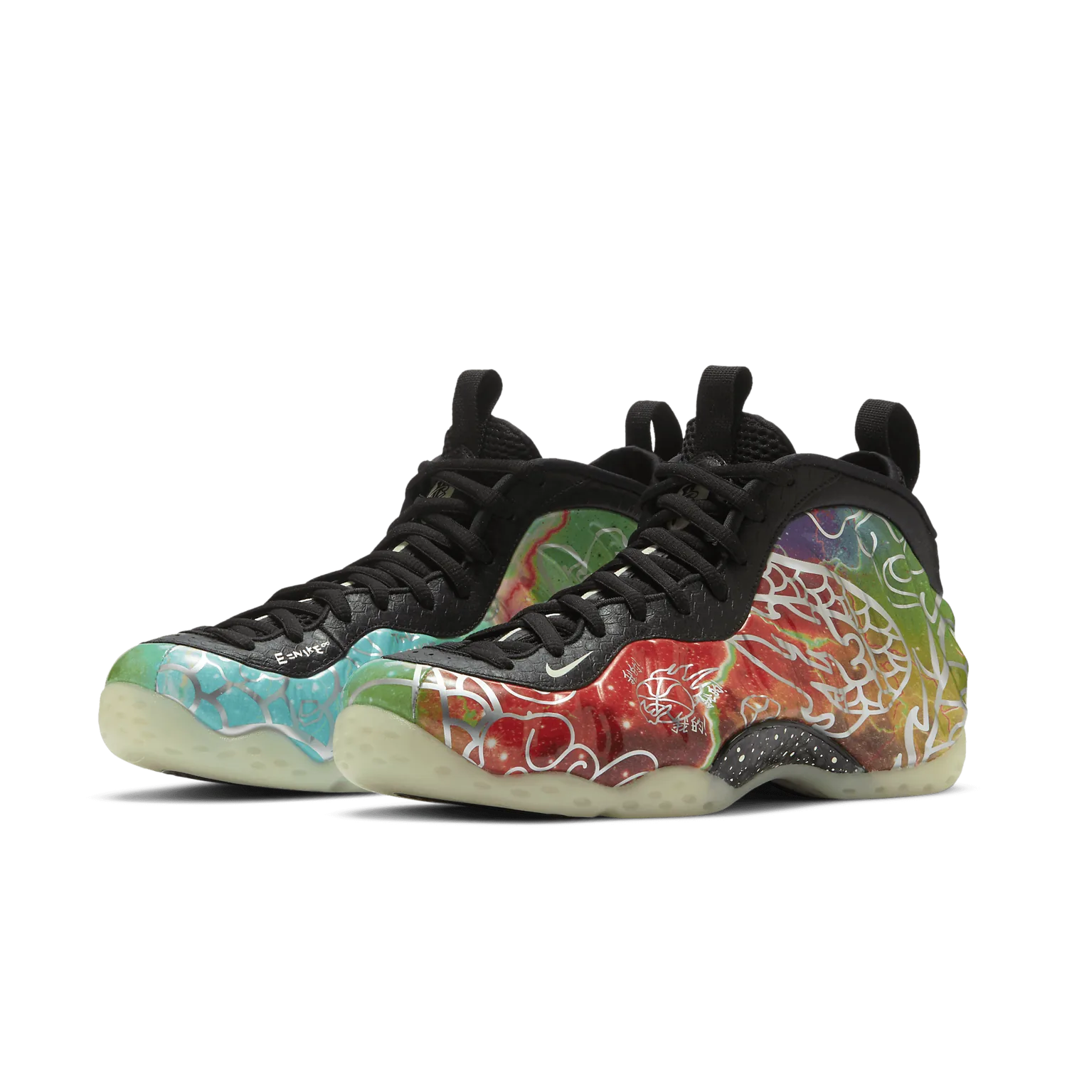 Nike Air Foamposite One Beijing Planet Hoops image 3