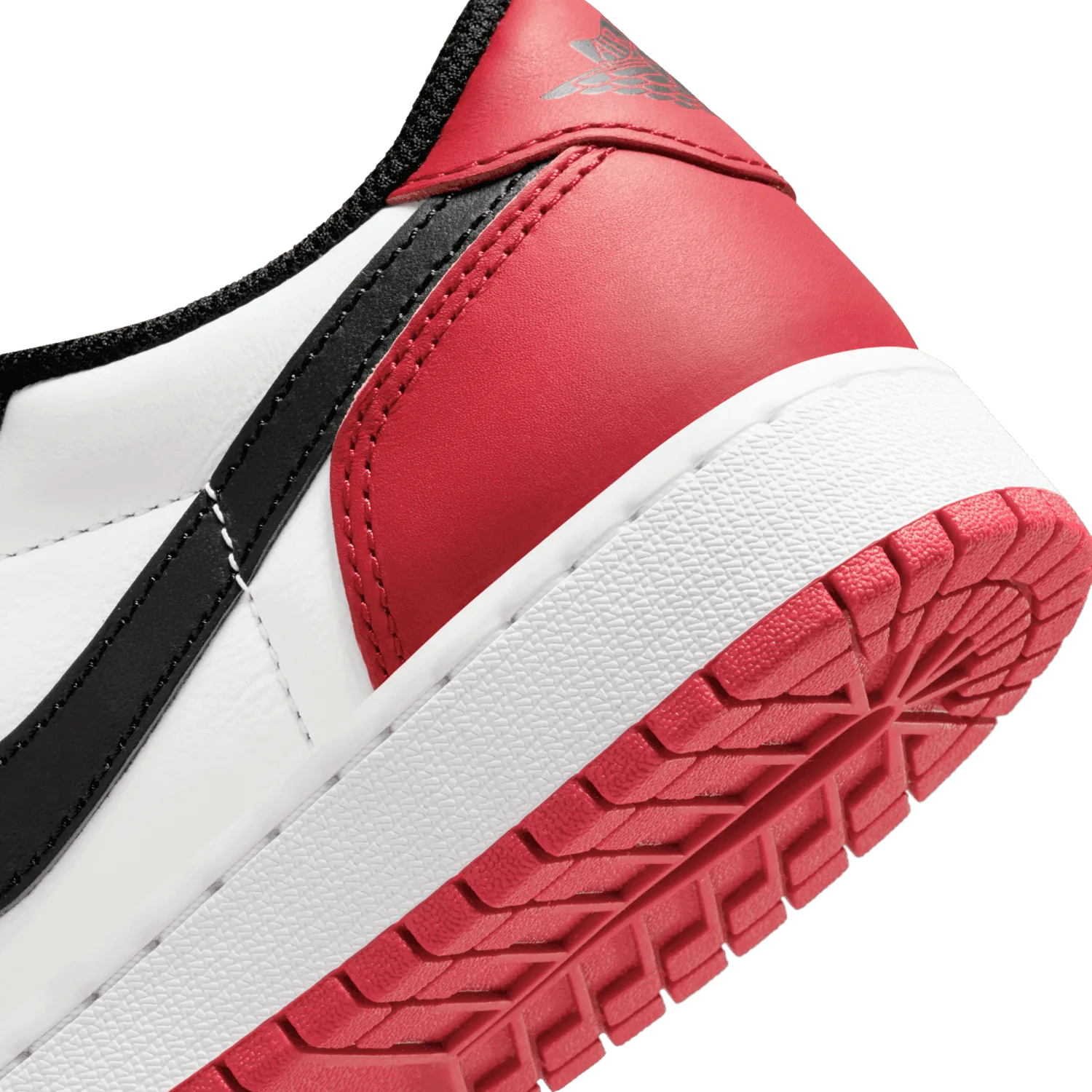 Air Jordan 1 Retro Low OG Black Toe (GS) image 7