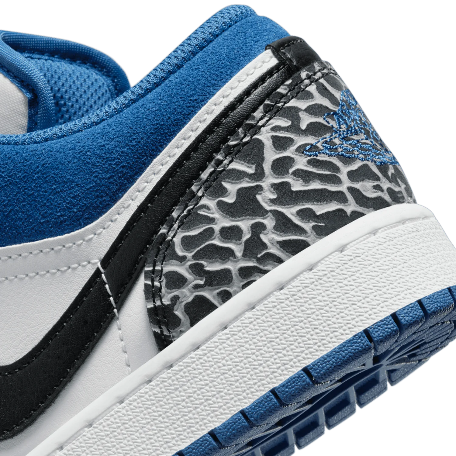 Jordan 1 Low SE True Blue (GS) image 7