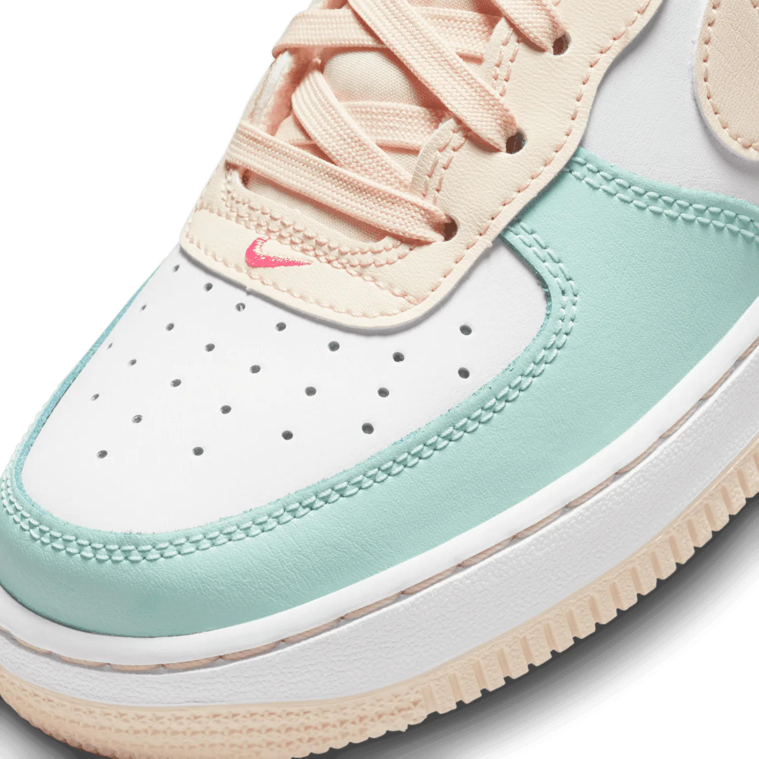 Nike Air Force 1 Low Emerald Rise Guava Ice Pink Spell (GS) image 6