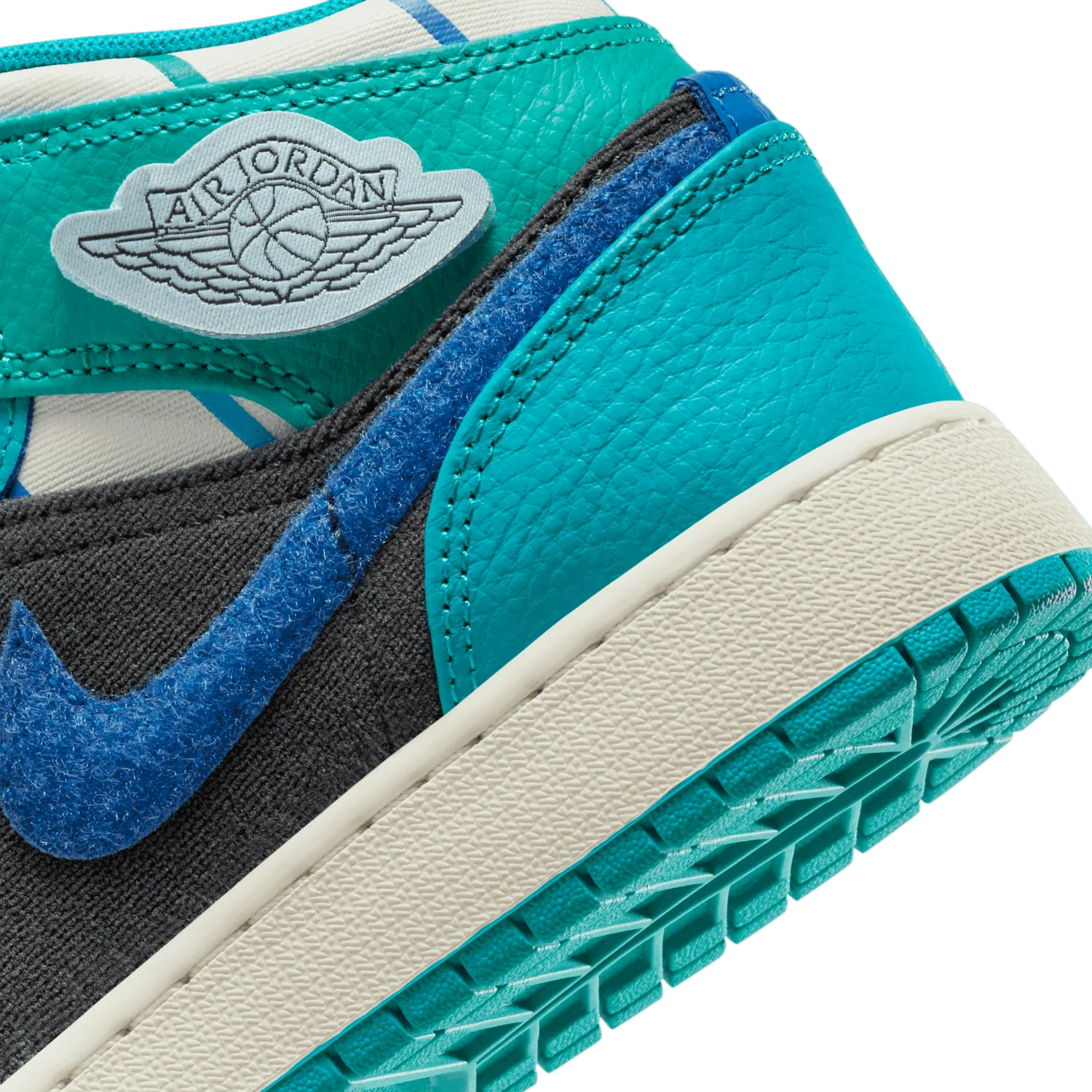Air Jordan 1 Mid Inspired by the Greatest Aquatone (GS) image 11