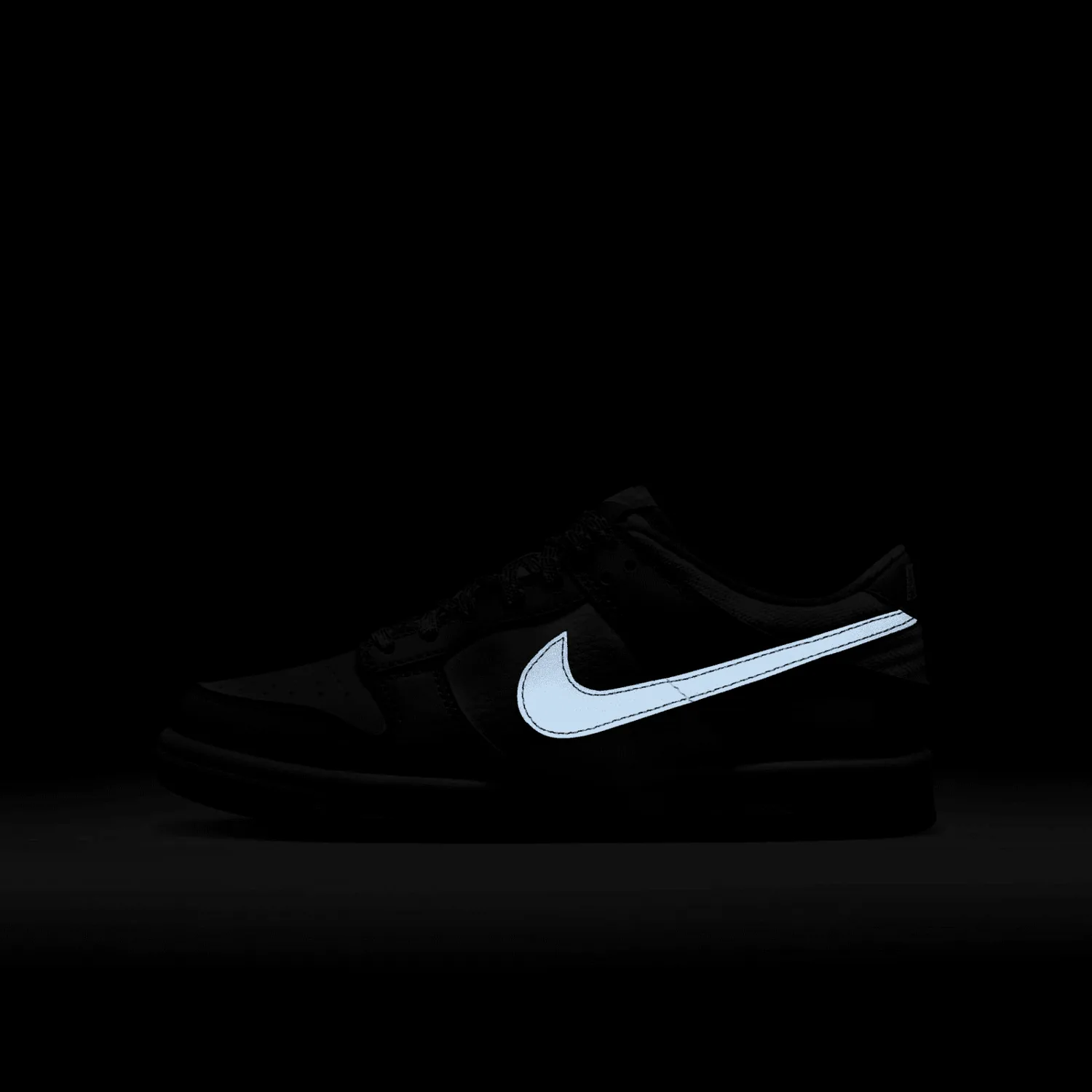 Nike Dunk Low White Smoke Grey Gum (GS) image 3