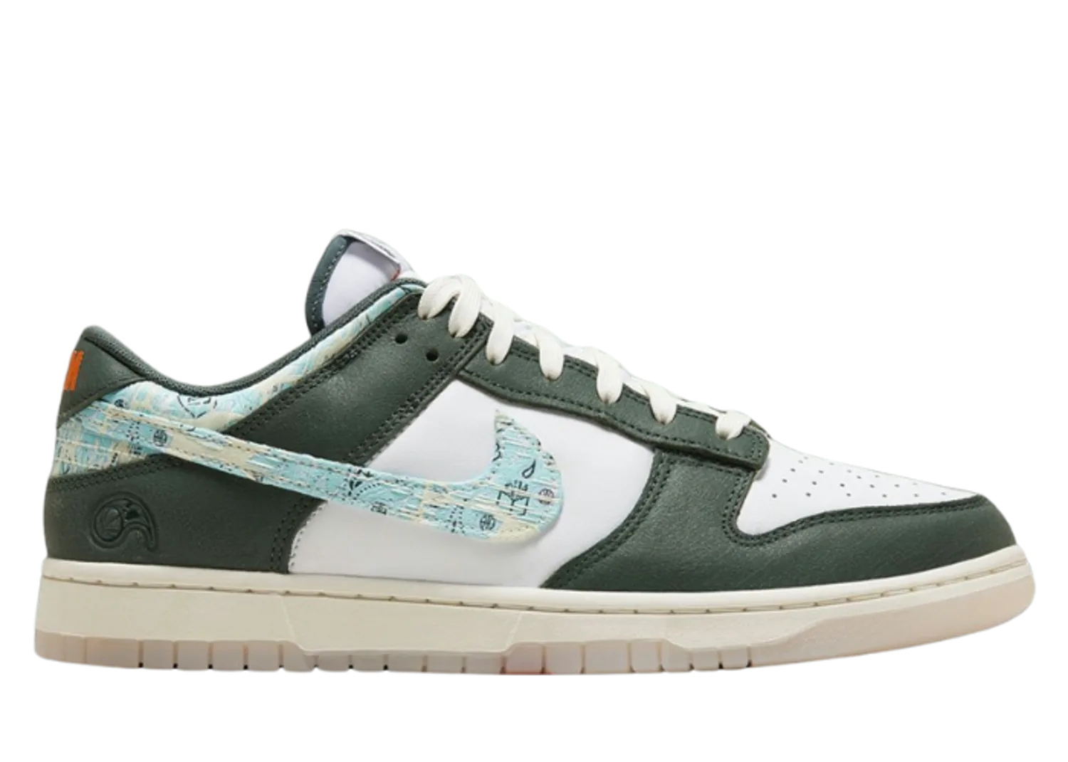 Nike Dunk Low Paisley Hoops