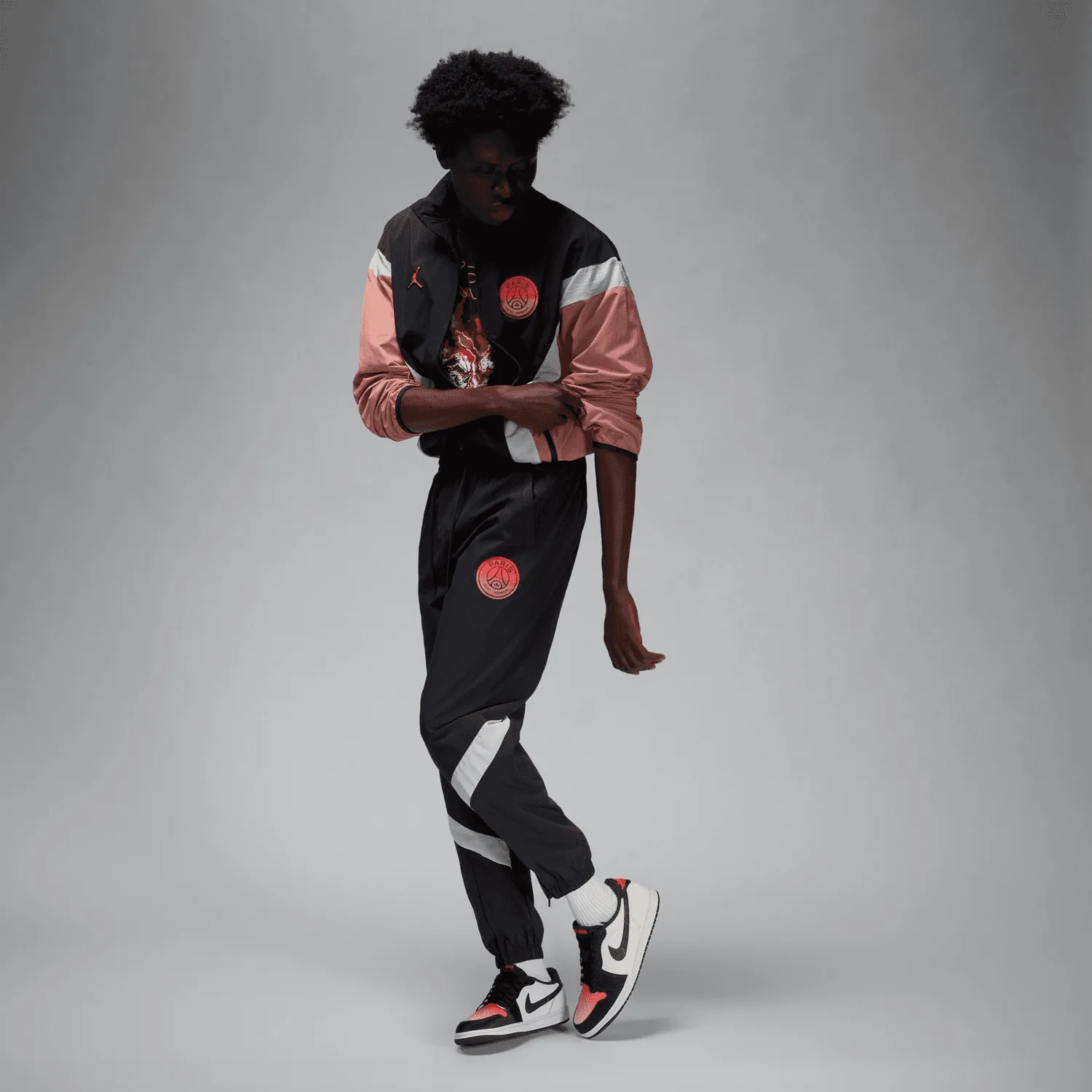 Air Jordan 1 Retro Low OG PSG image 7