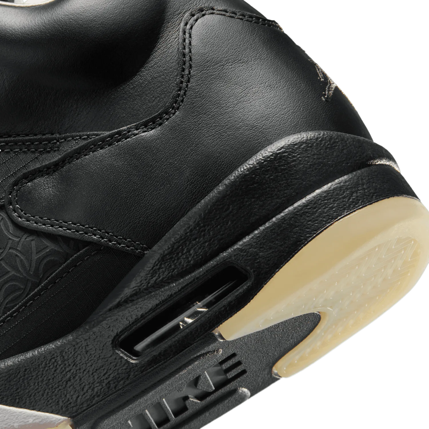 Air Jordan 5 Retro PSG Off Noir image 8