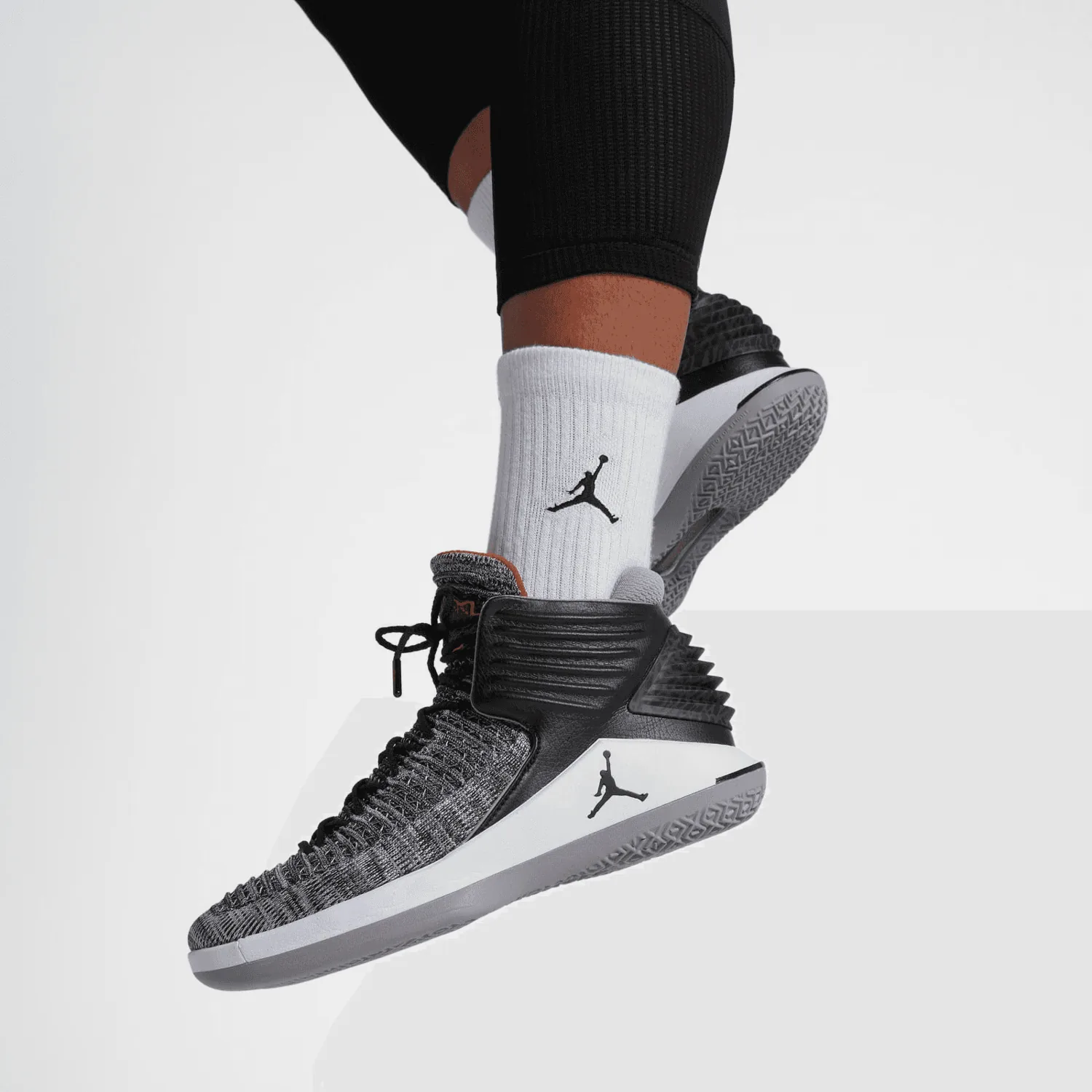 Air Jordan XXXII Black Cement image 10