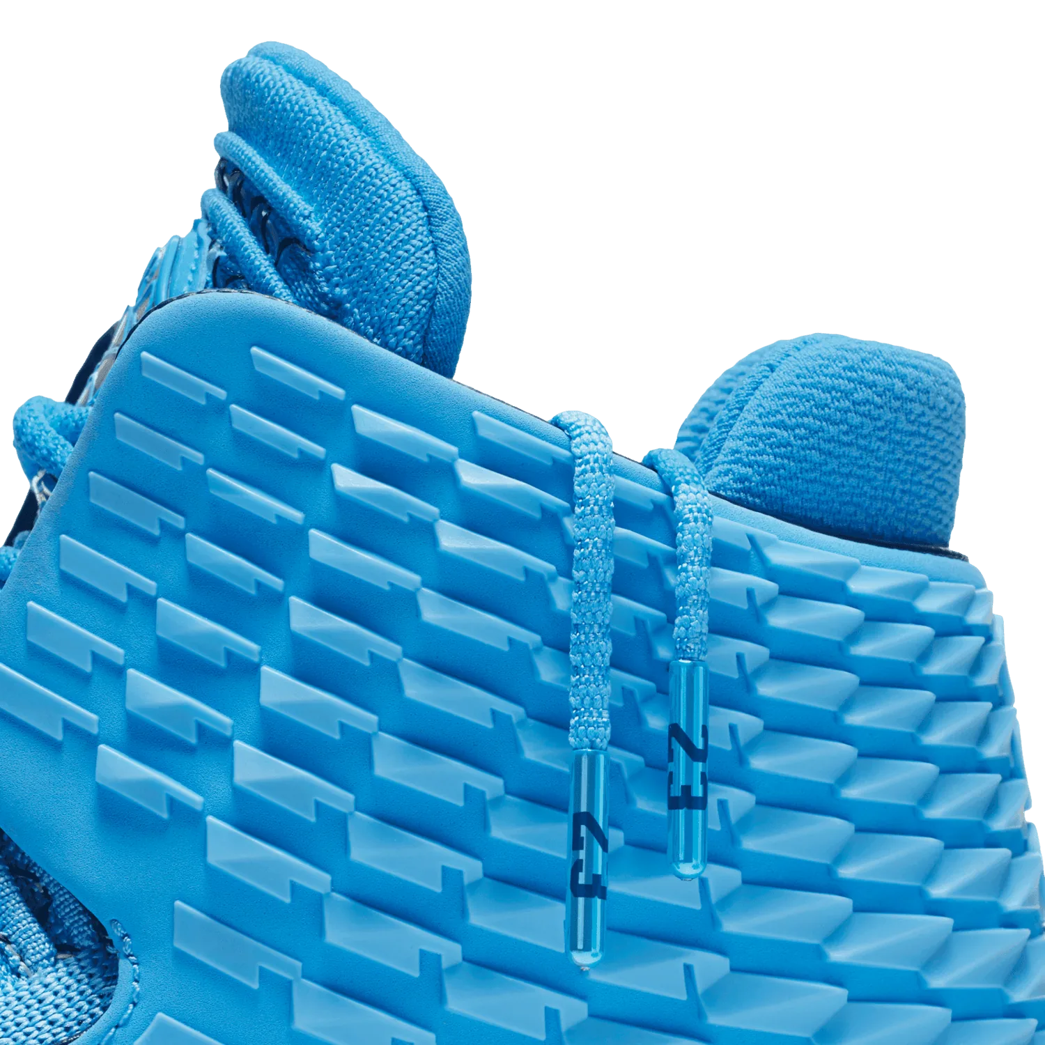 Air Jordan XXXII UNC image 6