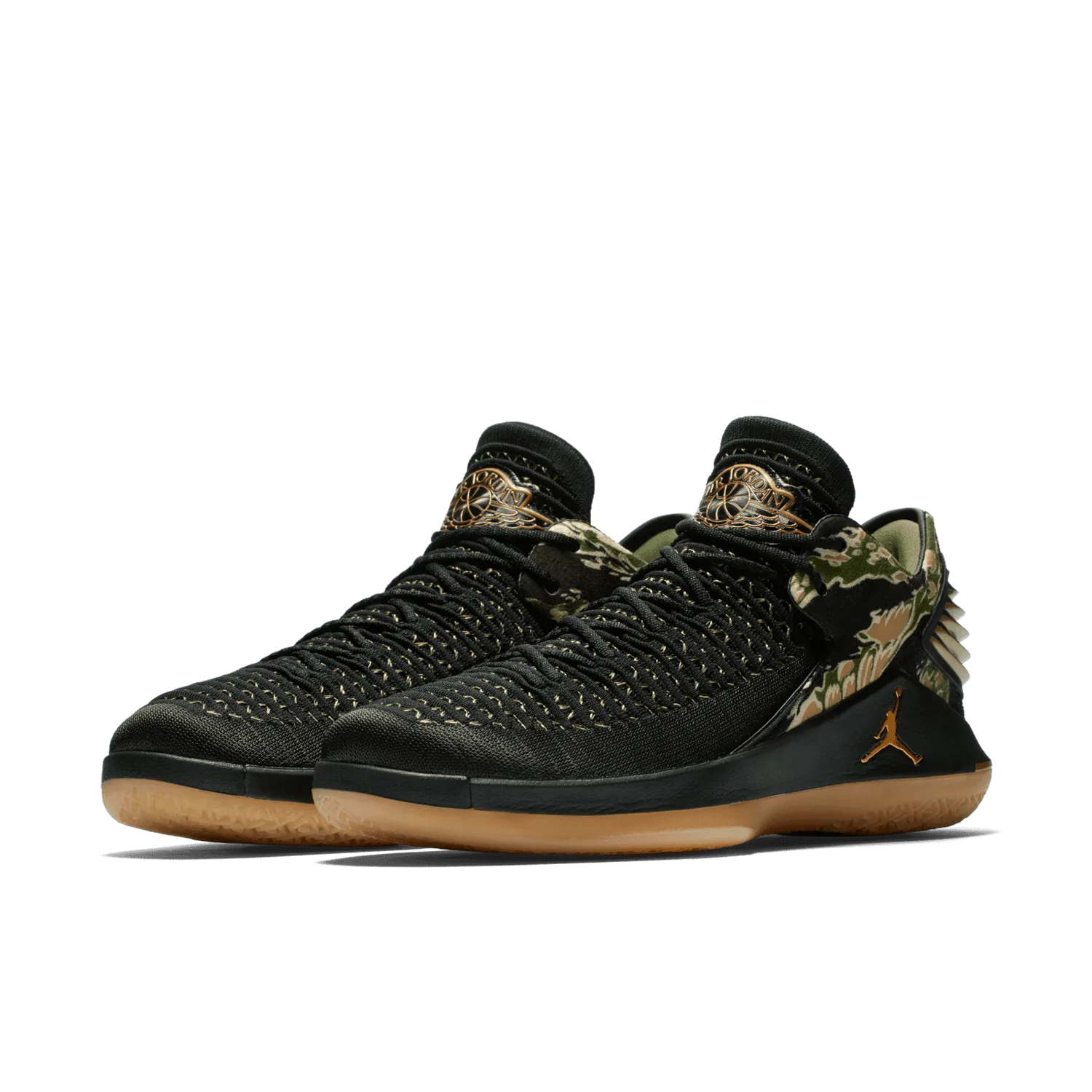 Air Jordan XXXII Low Camo image 4