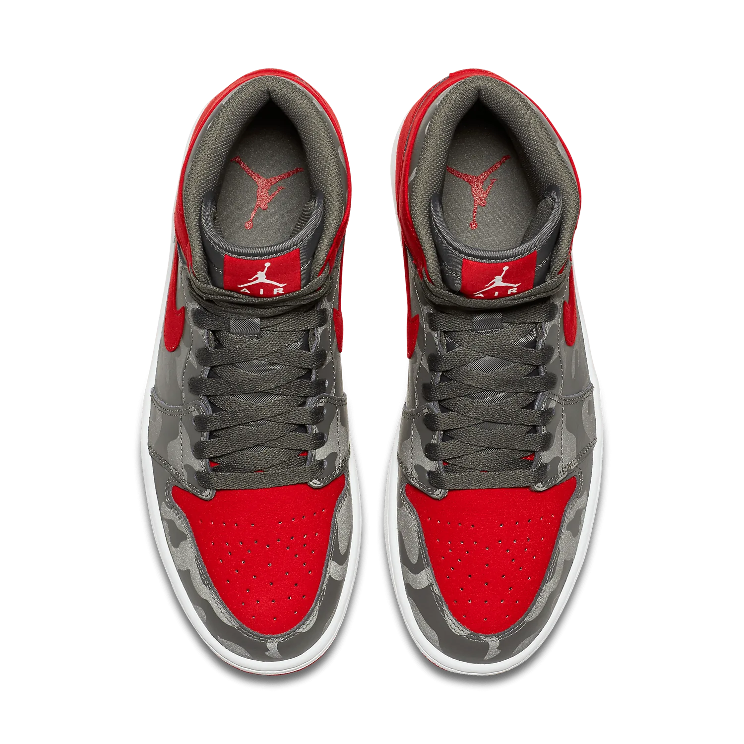 Air Jordan 1 Retro High Camo 3M Bred image 3