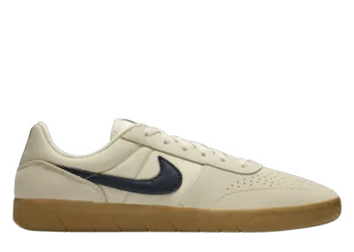 Nike SB Team Classic Light Cream Obsidian