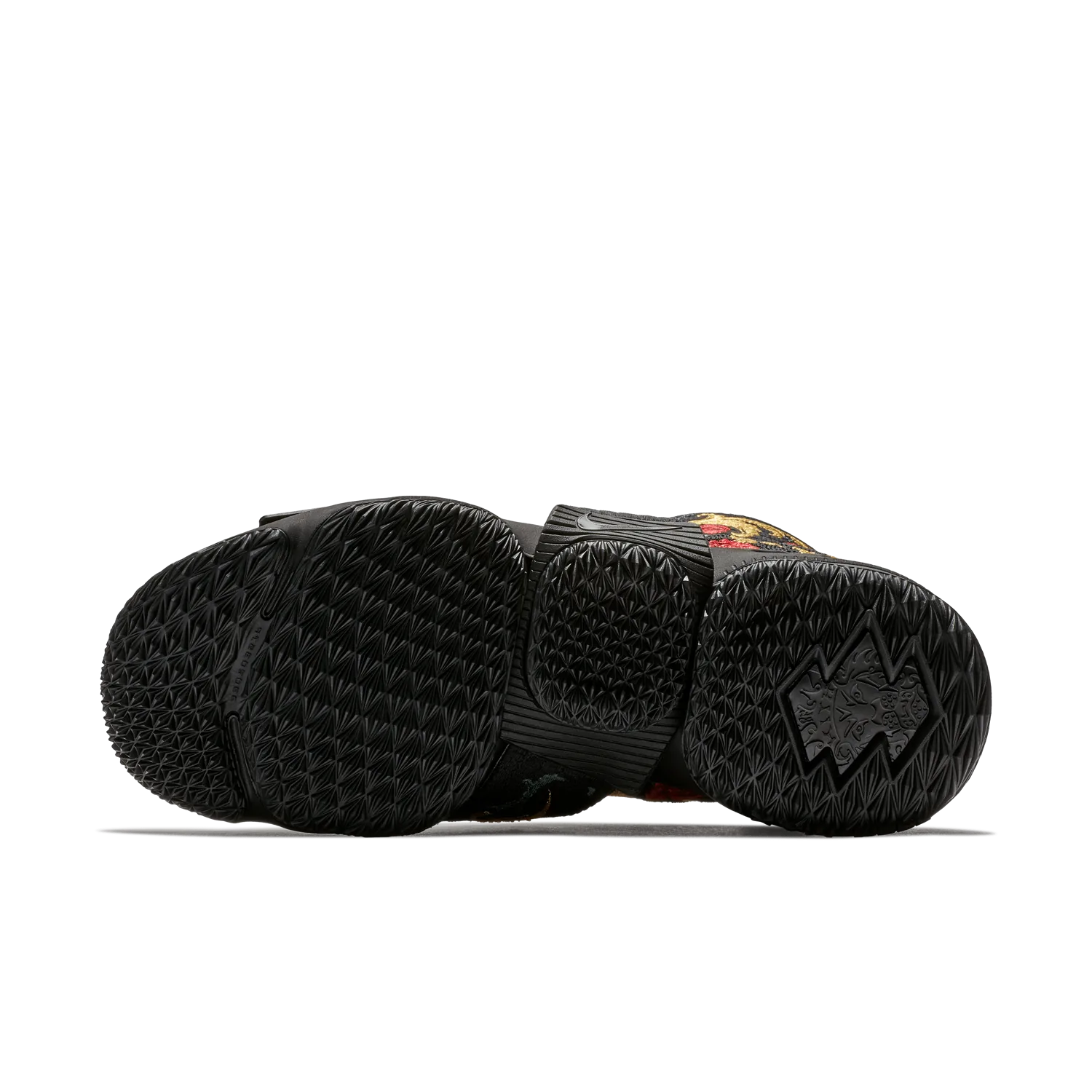 Nike LeBron 15 Lifestyle KITH King's Crown