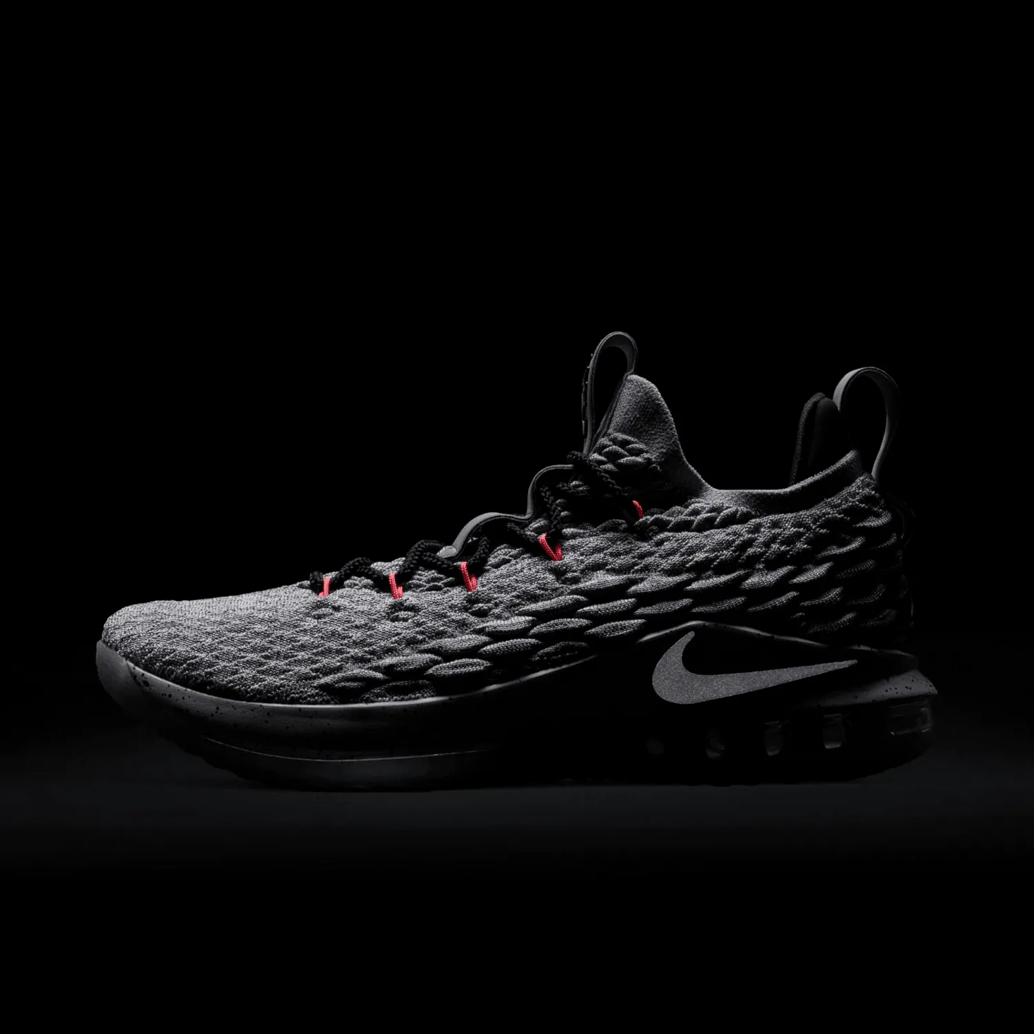 Nike LeBron 15 Low Melon image 7
