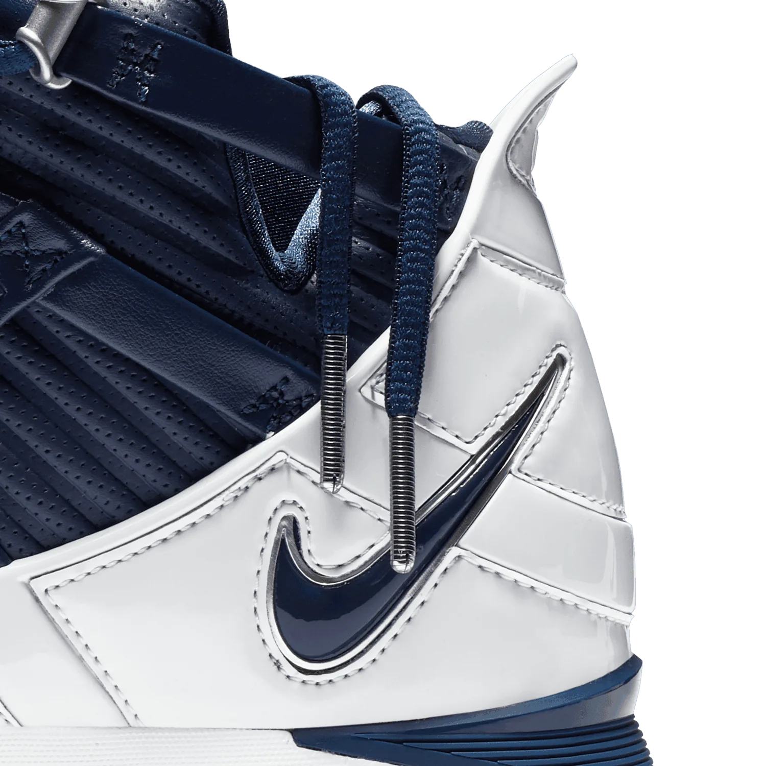 Nike LeBron 3 Midnight Navy (2019) image 6