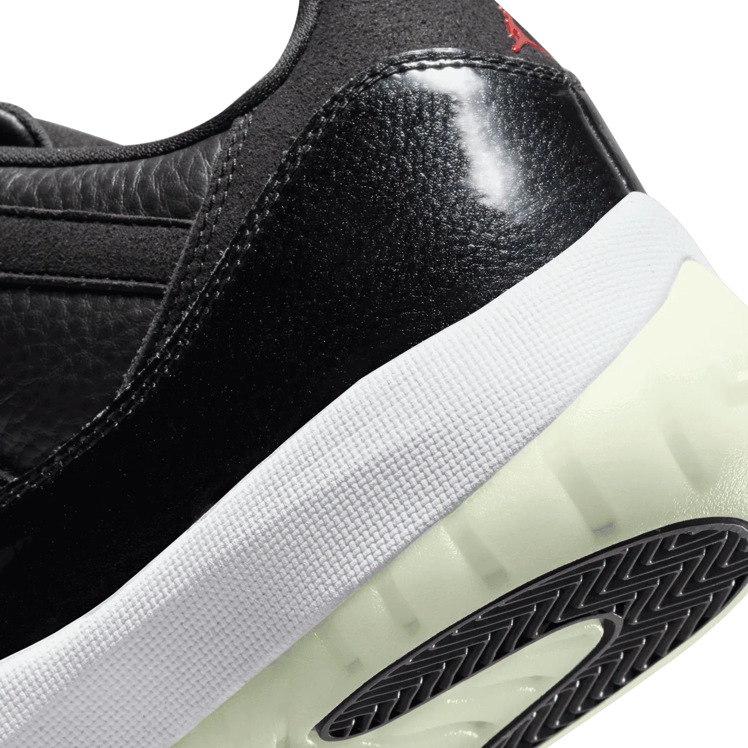 Jordan 11 Low 72-10 image 7
