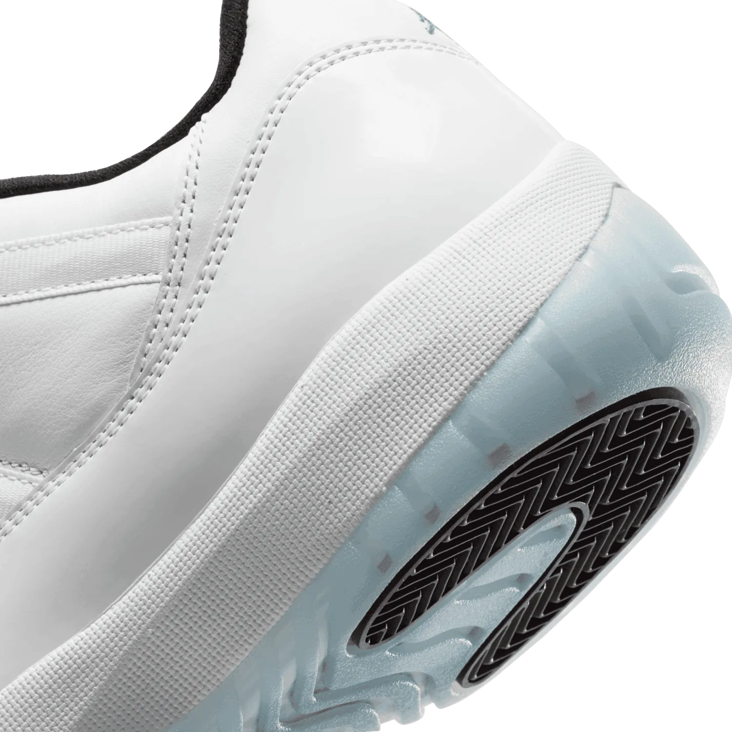 Air Jordan 11 Retro Low Legend Blue image 7