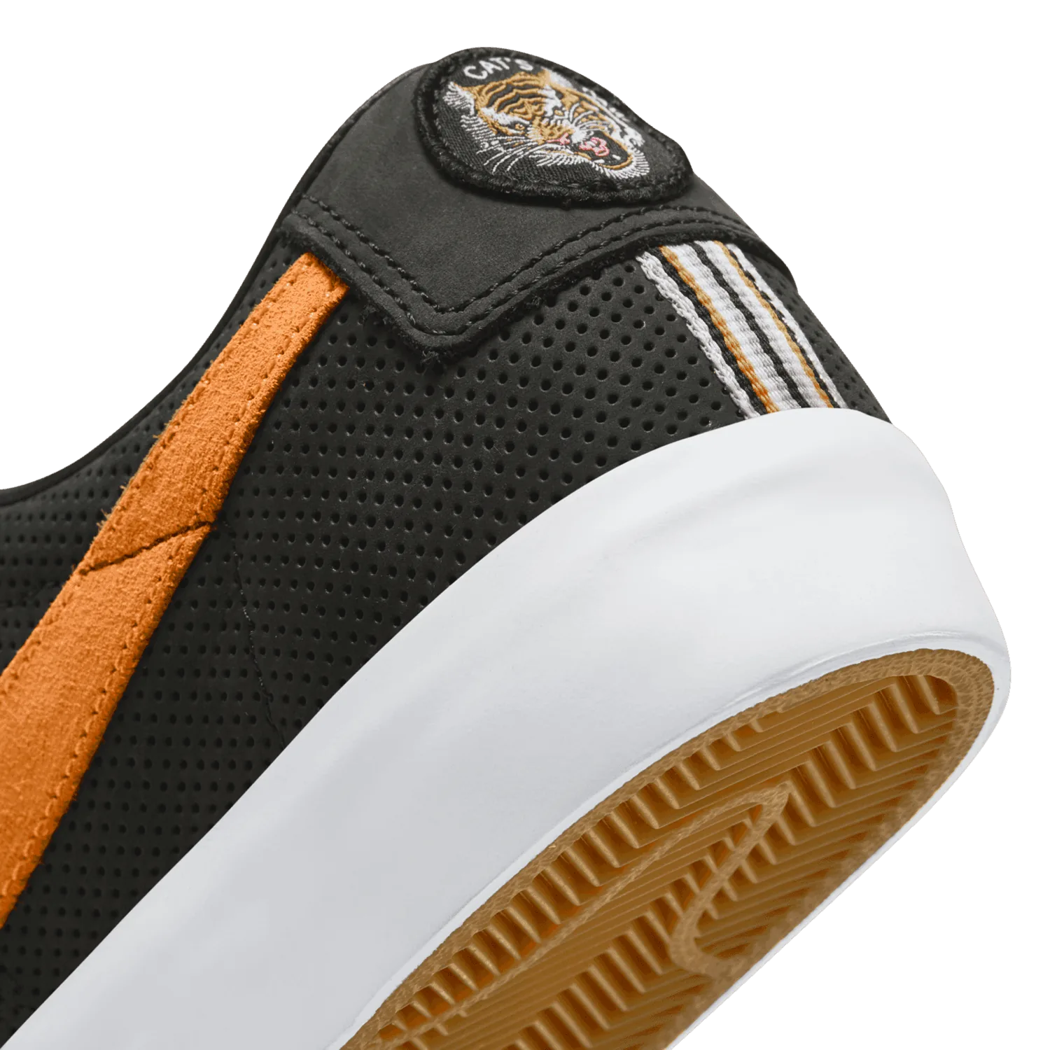 Nike SB Zoom Blazer Low GT Cats Paw Saloon image 7