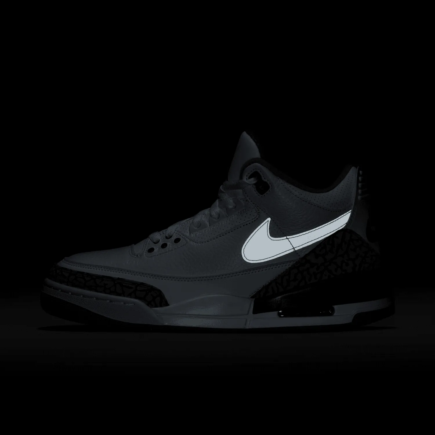 Jordan 3 Retro JTH Super Bowl image 7