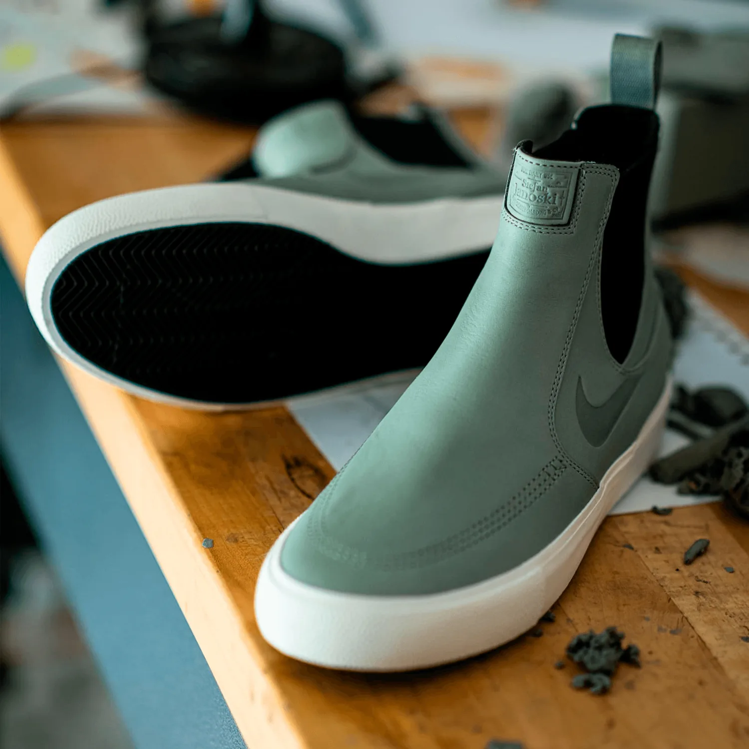 Nike SB Zoom Janoski Slip Mid RM Jade Horizon image 7