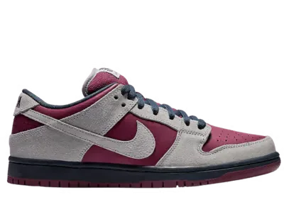 Nike SB Dunk Low Atmosphere Grey True Berry