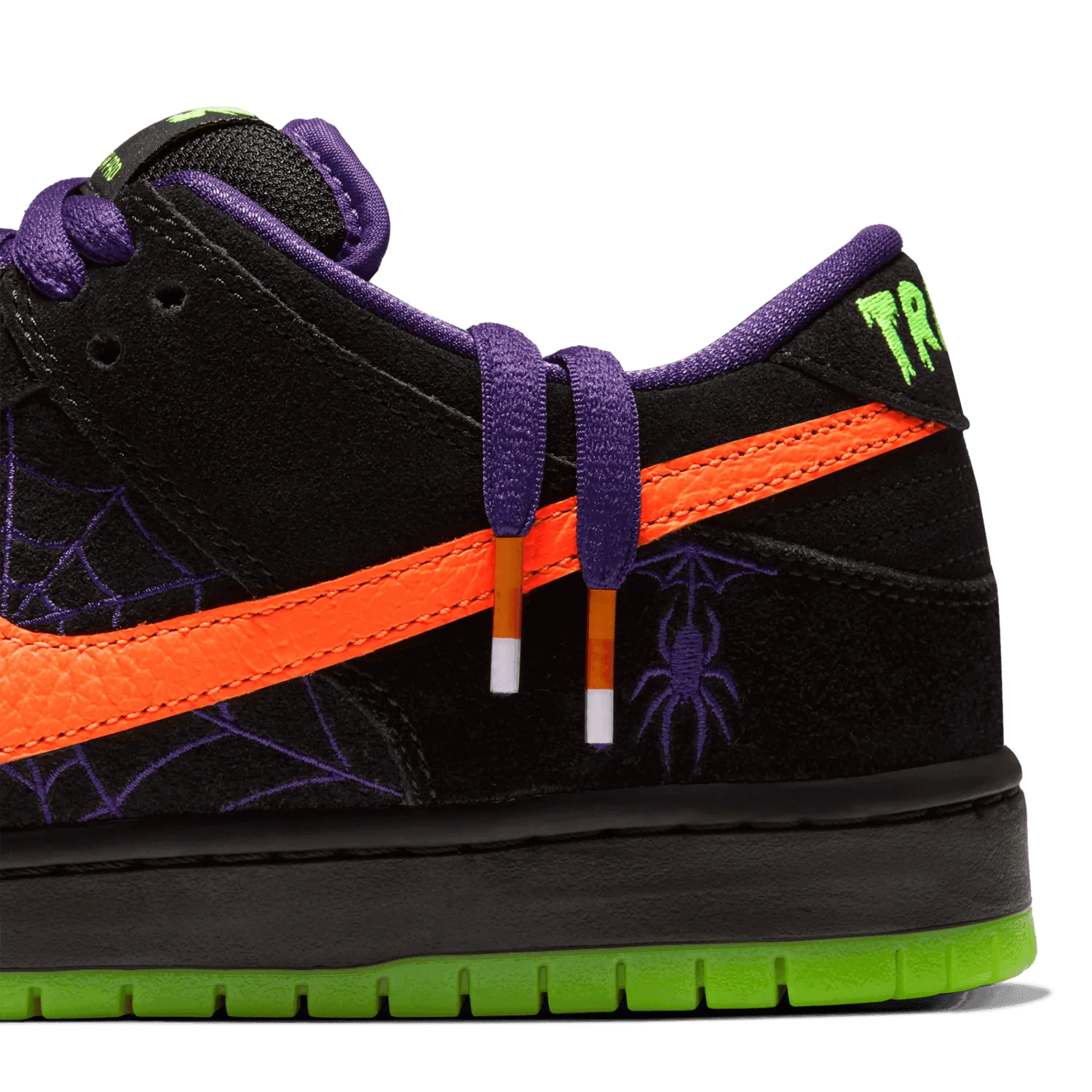 Nike SB Dunk Low Night of Mischief Halloween image 8