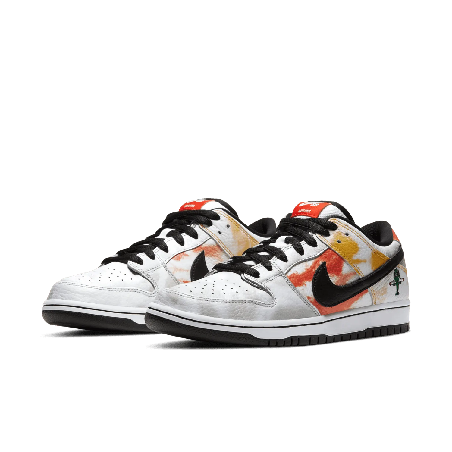 Nike SB Low Dunk Raygun Tie-Dye White (Away) image 4