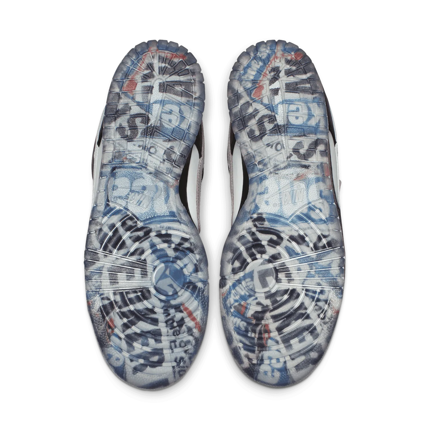 Nike SB Dunk Low Staple Panda Pigeon image 7