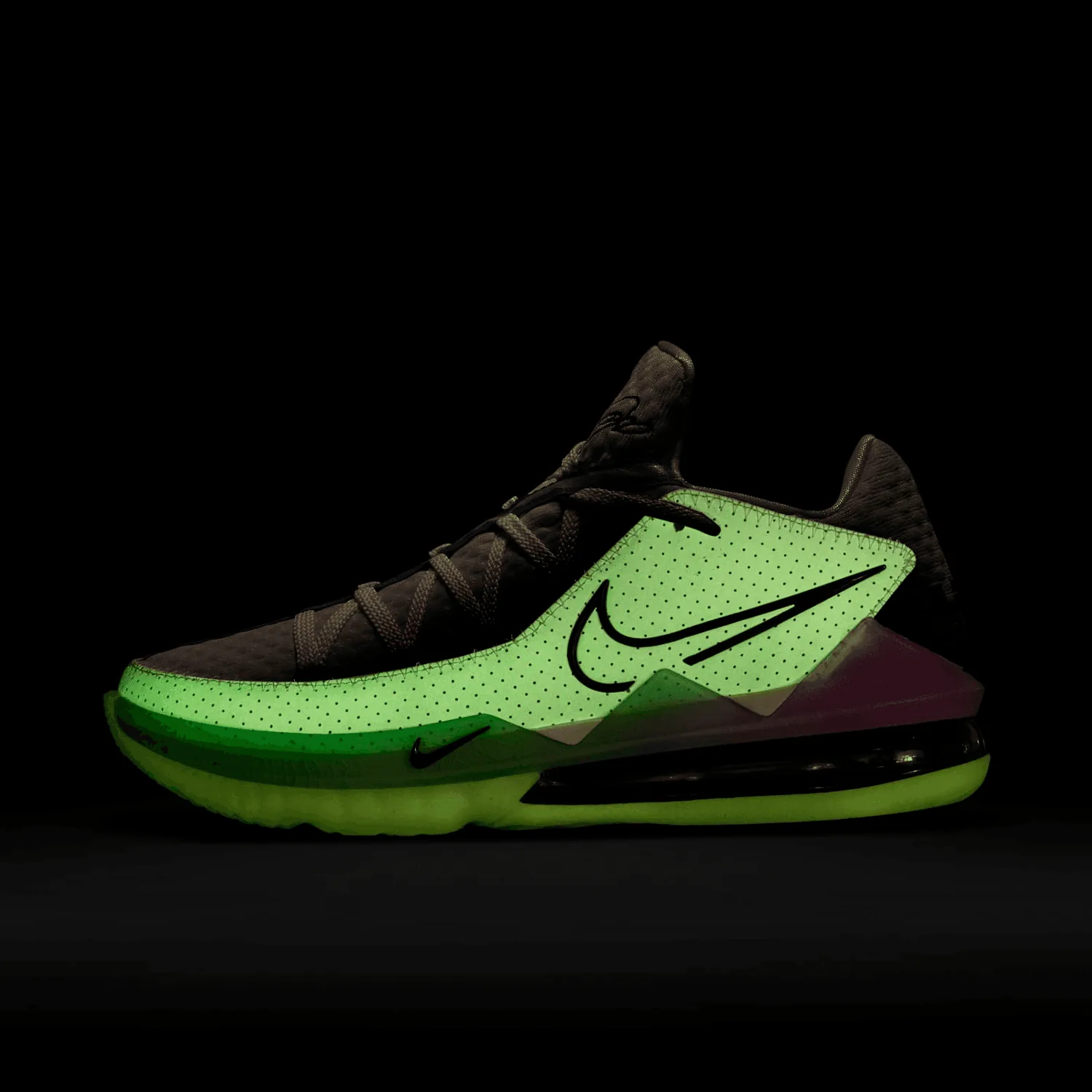 Nike LeBron 17 Low Glow-In-The-Dark image 9