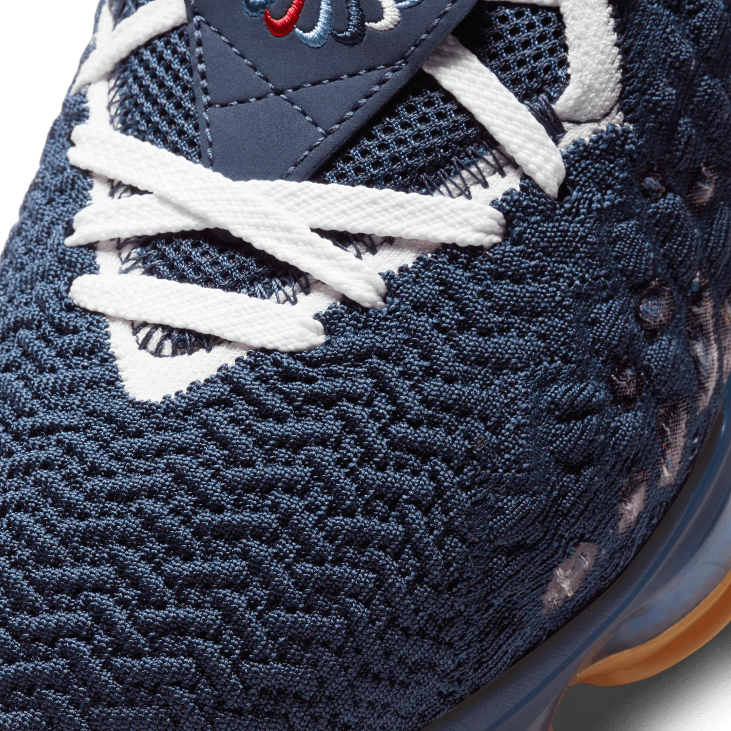 Nike LeBron 17 College Navy image 6