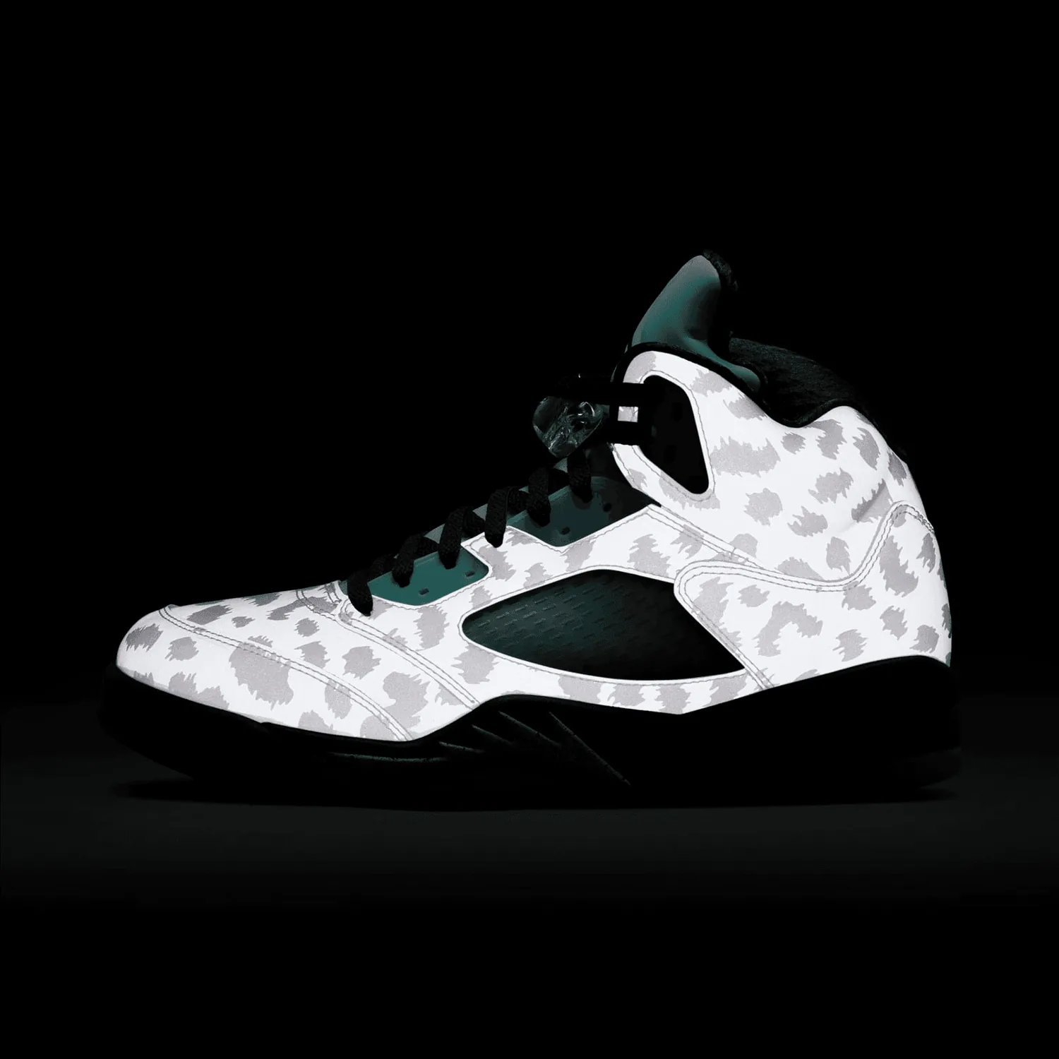 Jordan 5 Retro Island Green image 9
