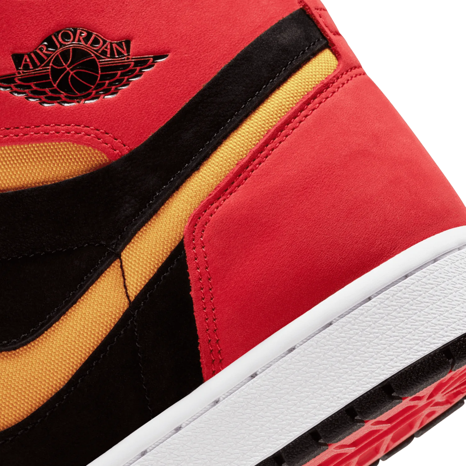 Jordan 1 High Zoom Air CMFT Black Chile Red image 7